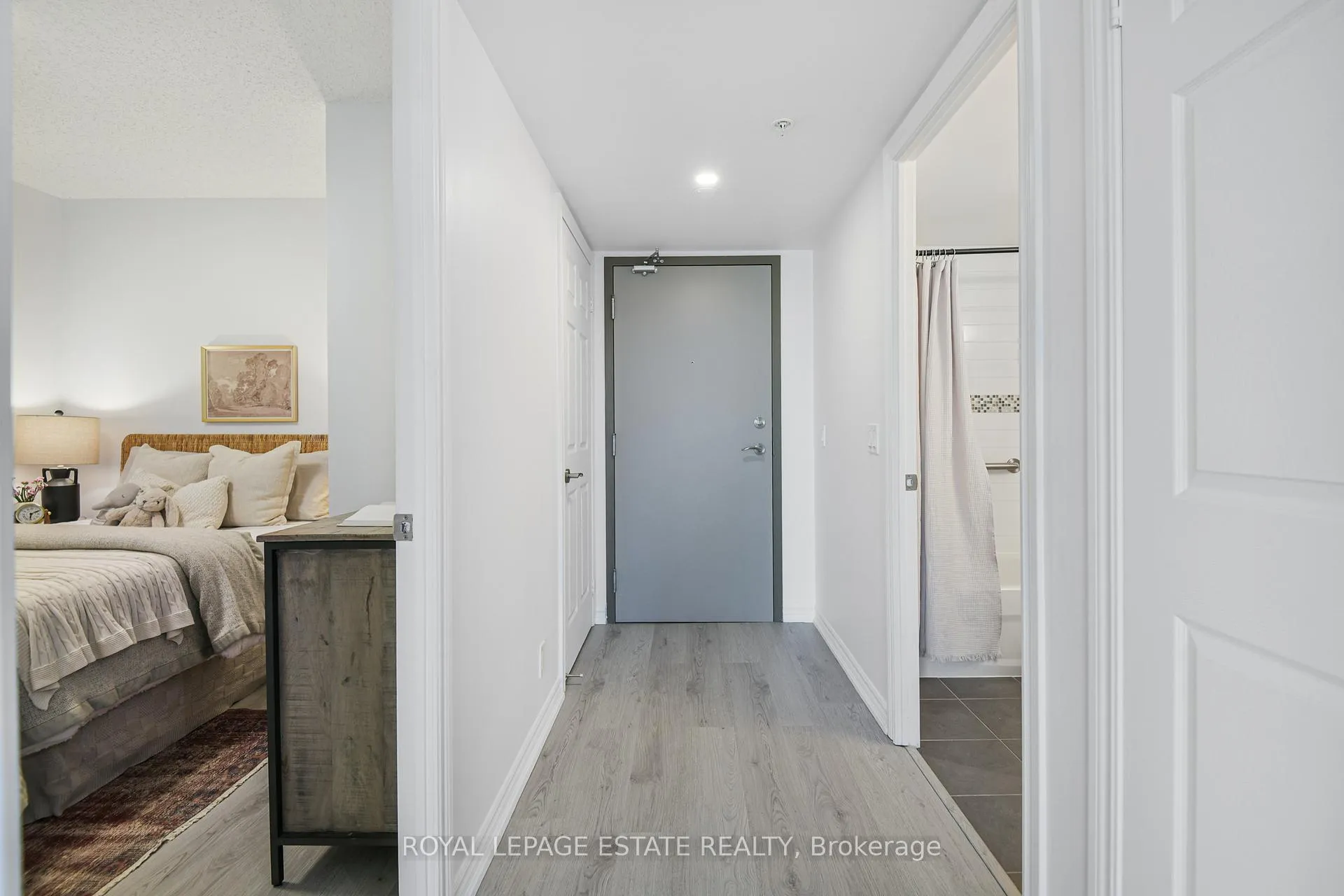 Photo 17 of 280 Donlands Ave, Toronto, Danforth Village-East York — HOMEH