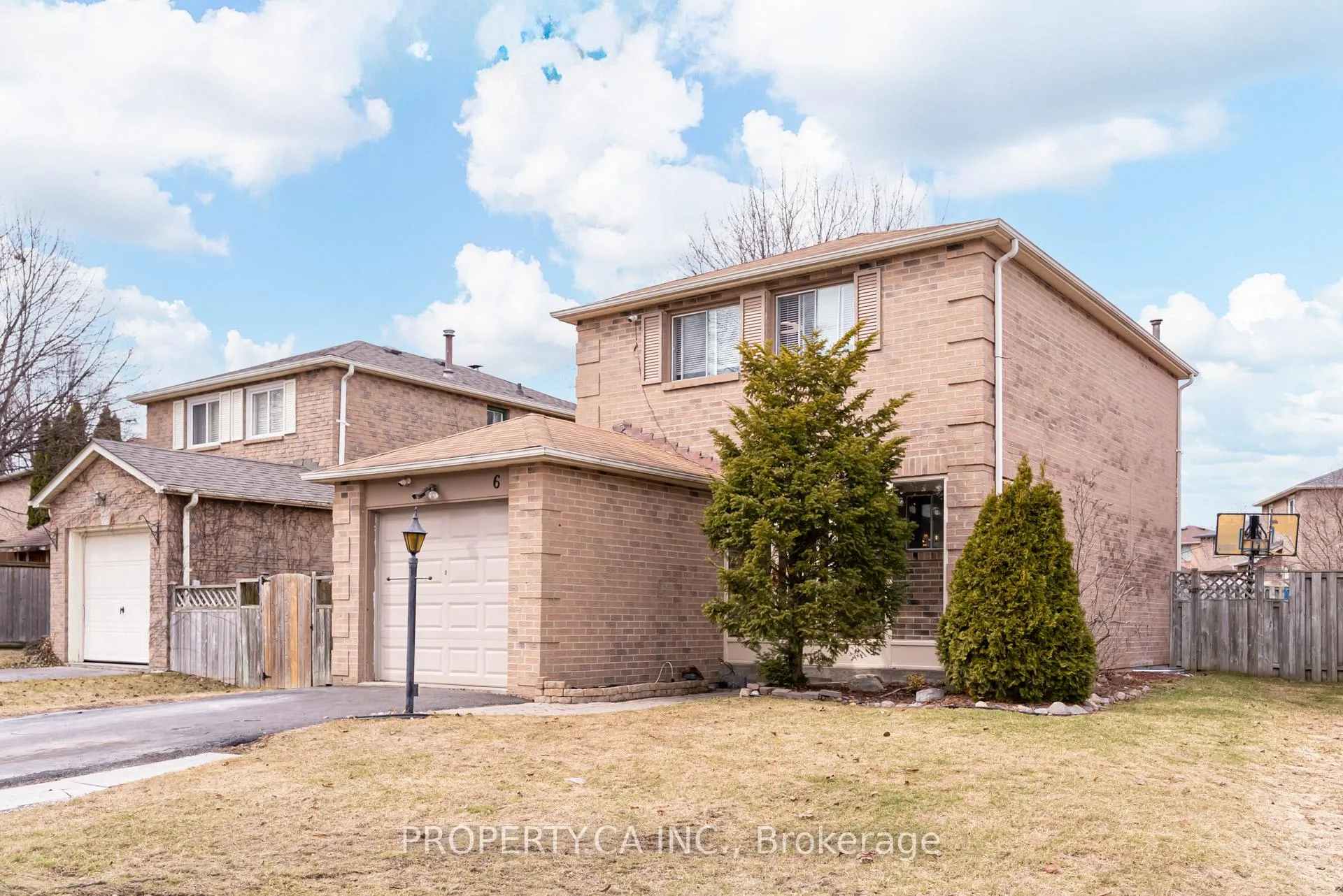 Photo 2 of 6 Hendley Drive, Ajax, Central West — HOMEH