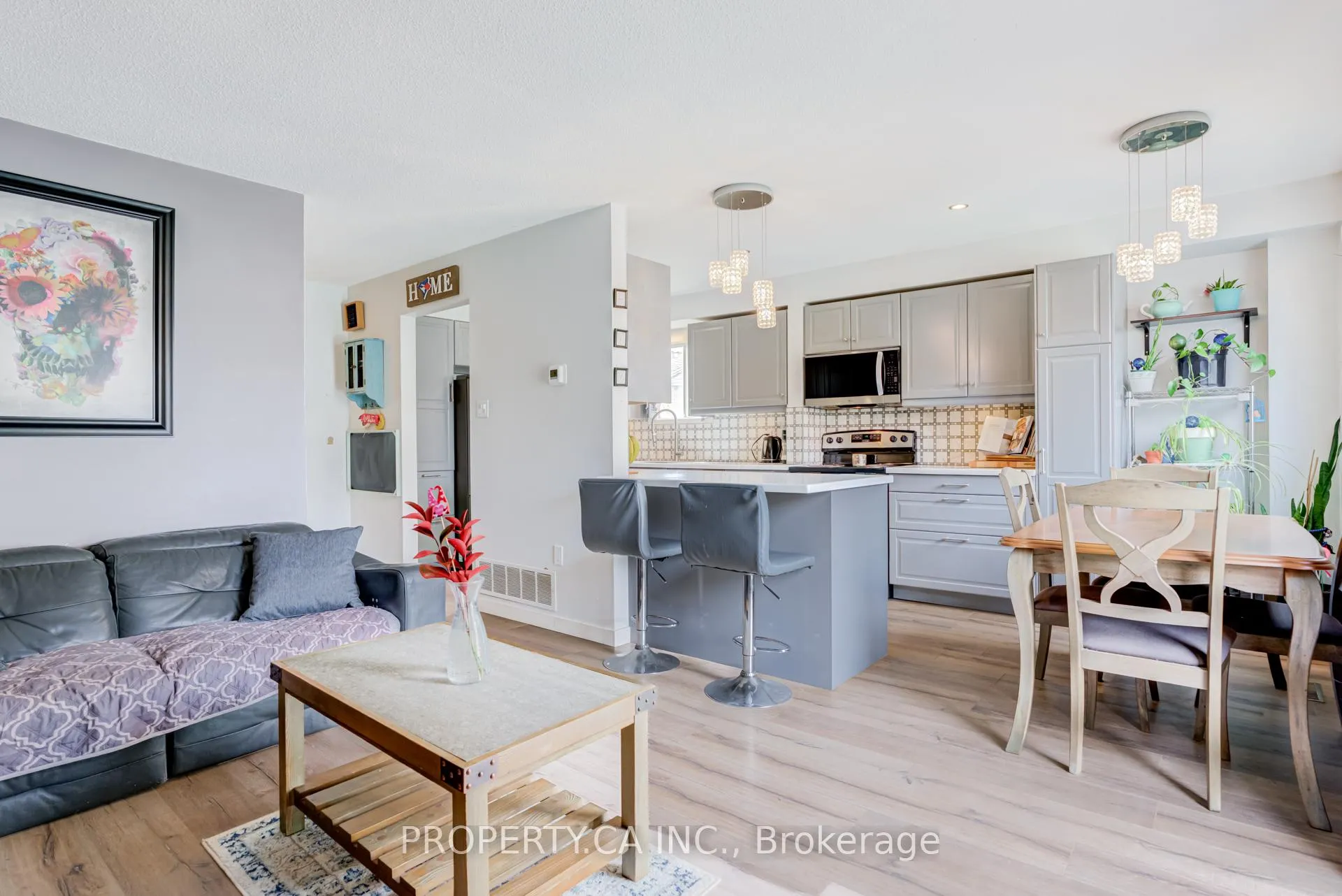 Photo 4 of 6 Hendley Drive, Ajax, Central West — HOMEH