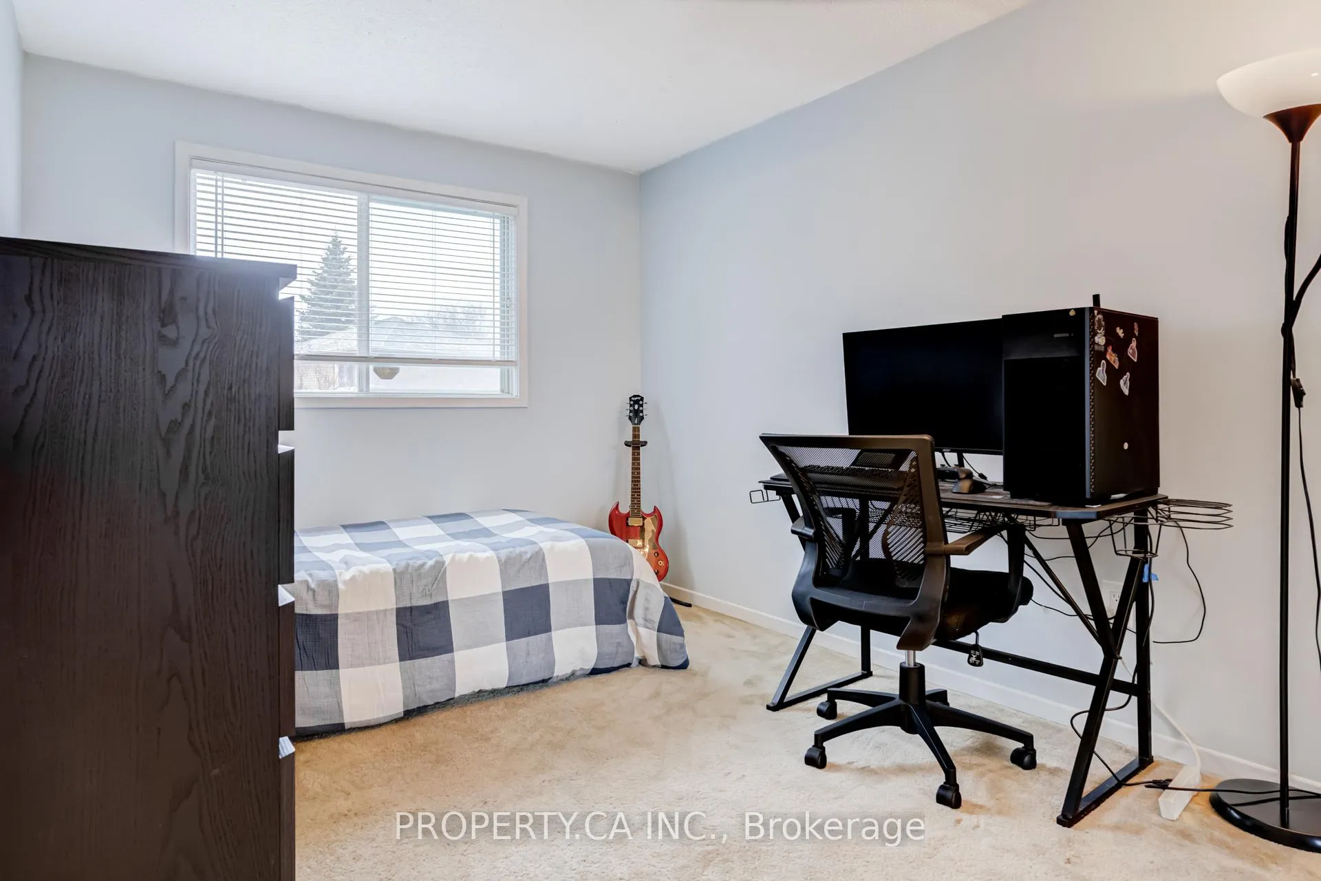 Photo 18 of 6 Hendley Drive, Ajax, Central West — HOMEH