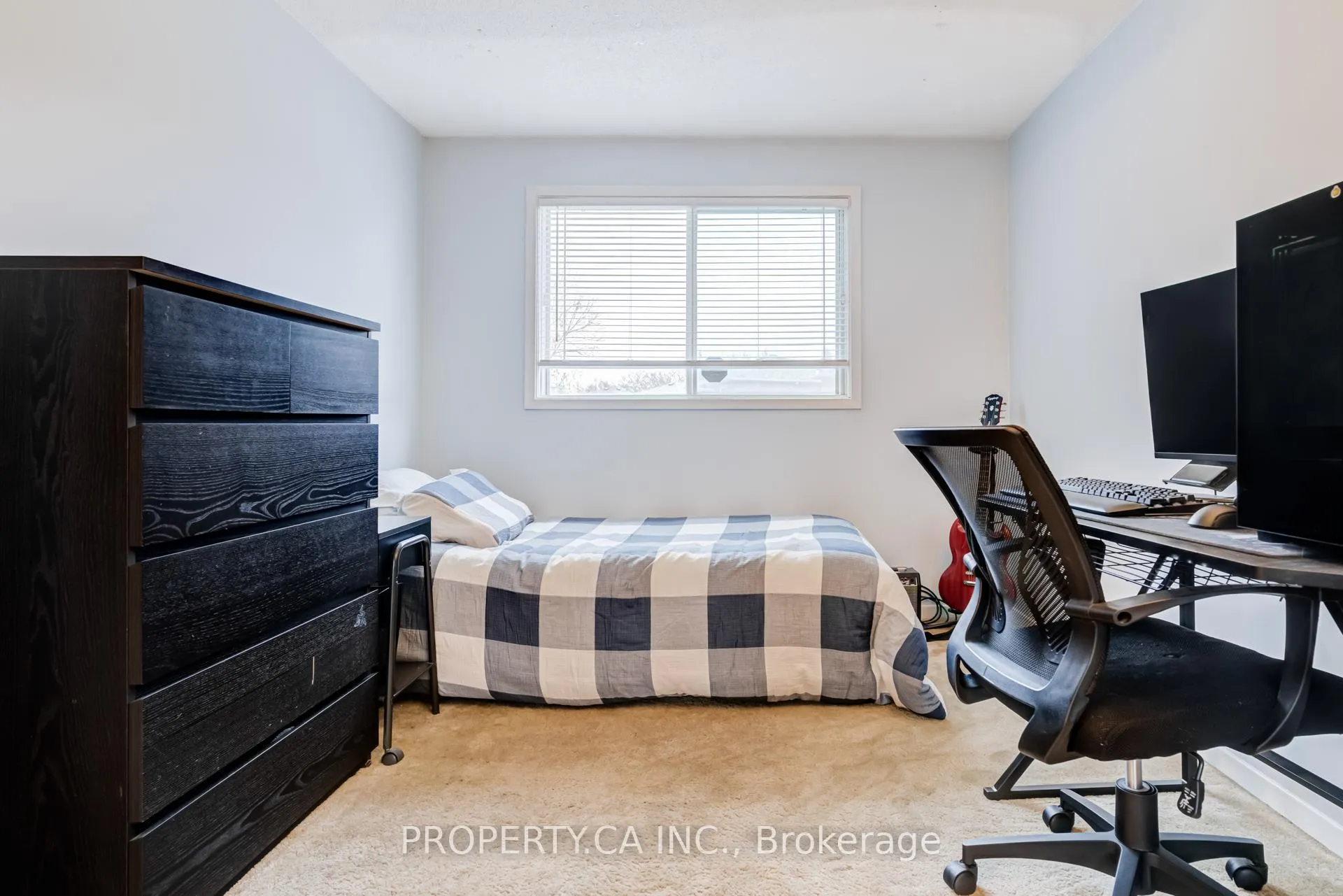 Photo 19 of 6 Hendley Drive, Ajax, Central West — HOMEH