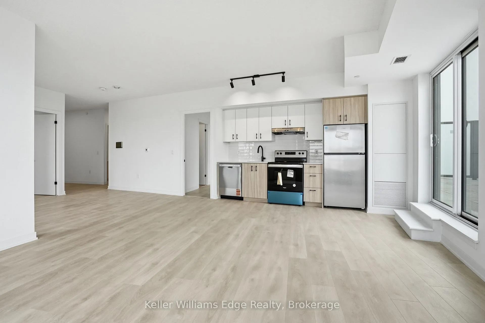 Photo 16 of Unit 419, 4870 Palladium Way, Burlington, Alton — HOMEH