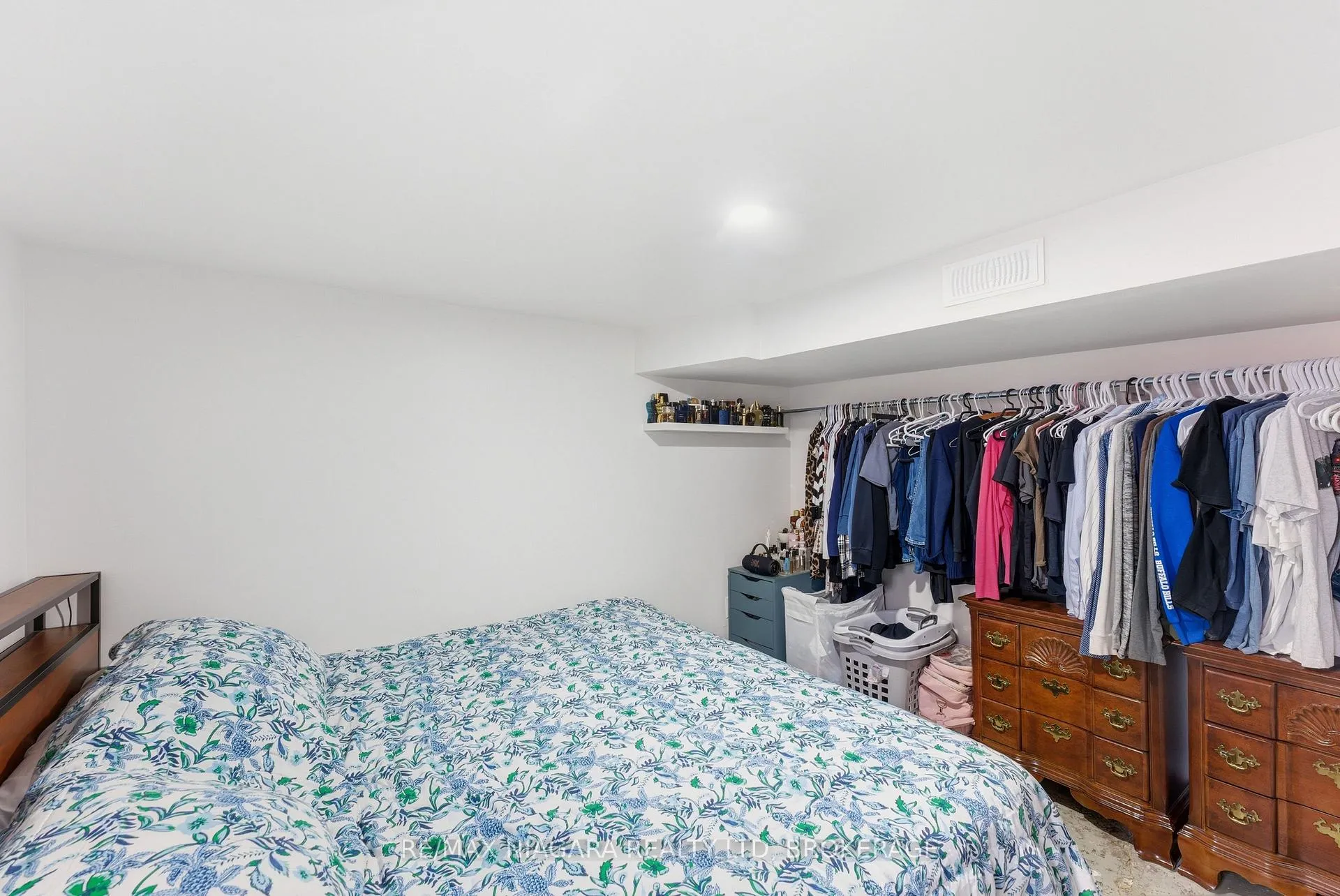 Photo 28 of 10364 Willodell Road, Niagara Falls, Lyons Creek — HOMEH