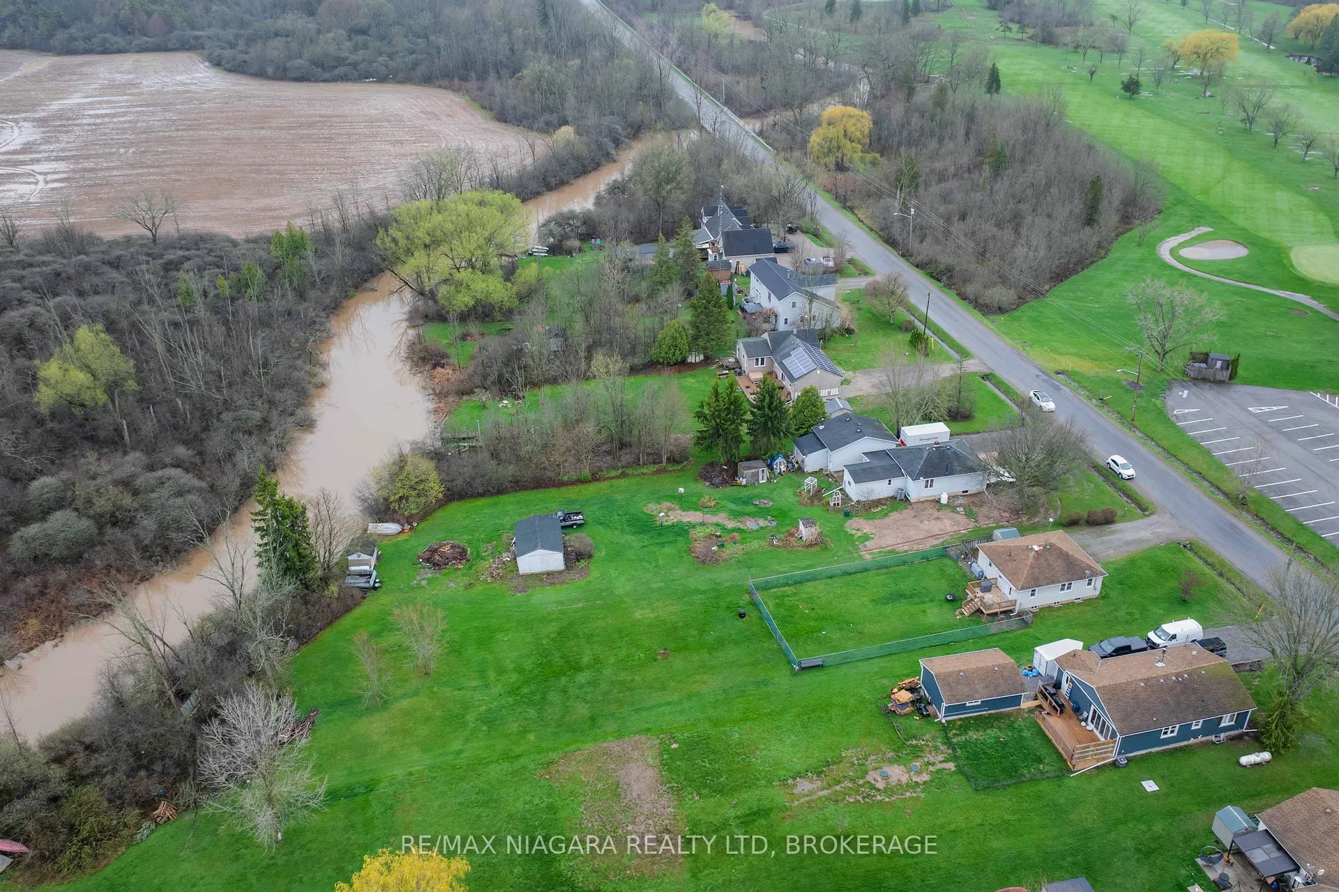 Photo 41 of 10364 Willodell Road, Niagara Falls, Lyons Creek — HOMEH
