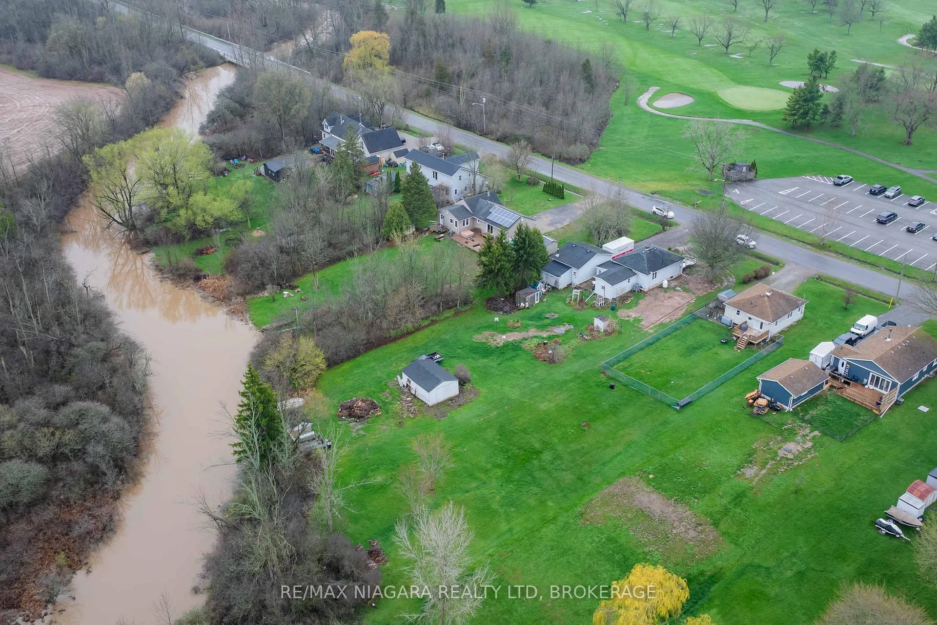 Photo 42 of 10364 Willodell Road, Niagara Falls, Lyons Creek — HOMEH
