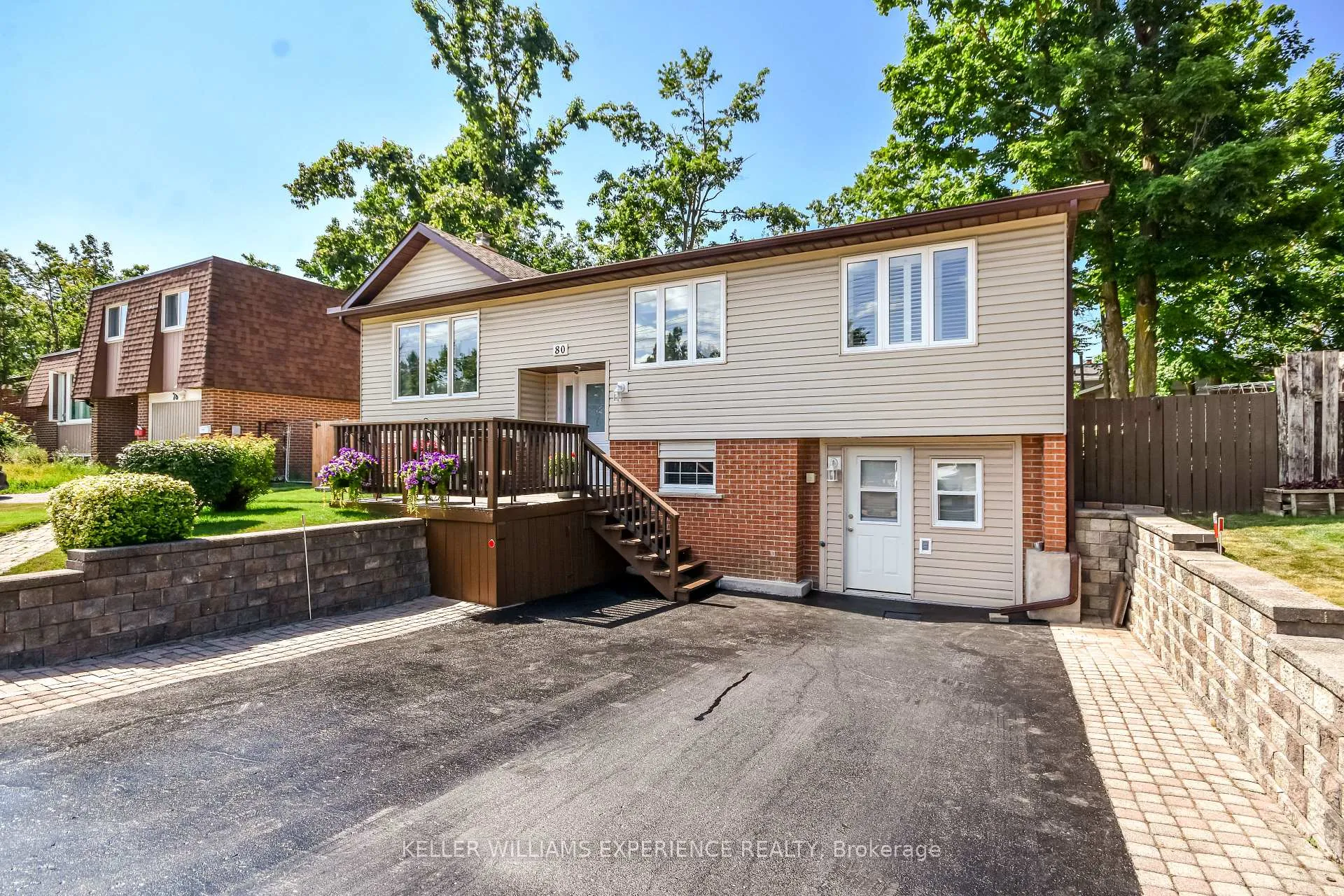 Photo 2 of 80 Cundles Road E, Barrie, Cundles East — HOMEH