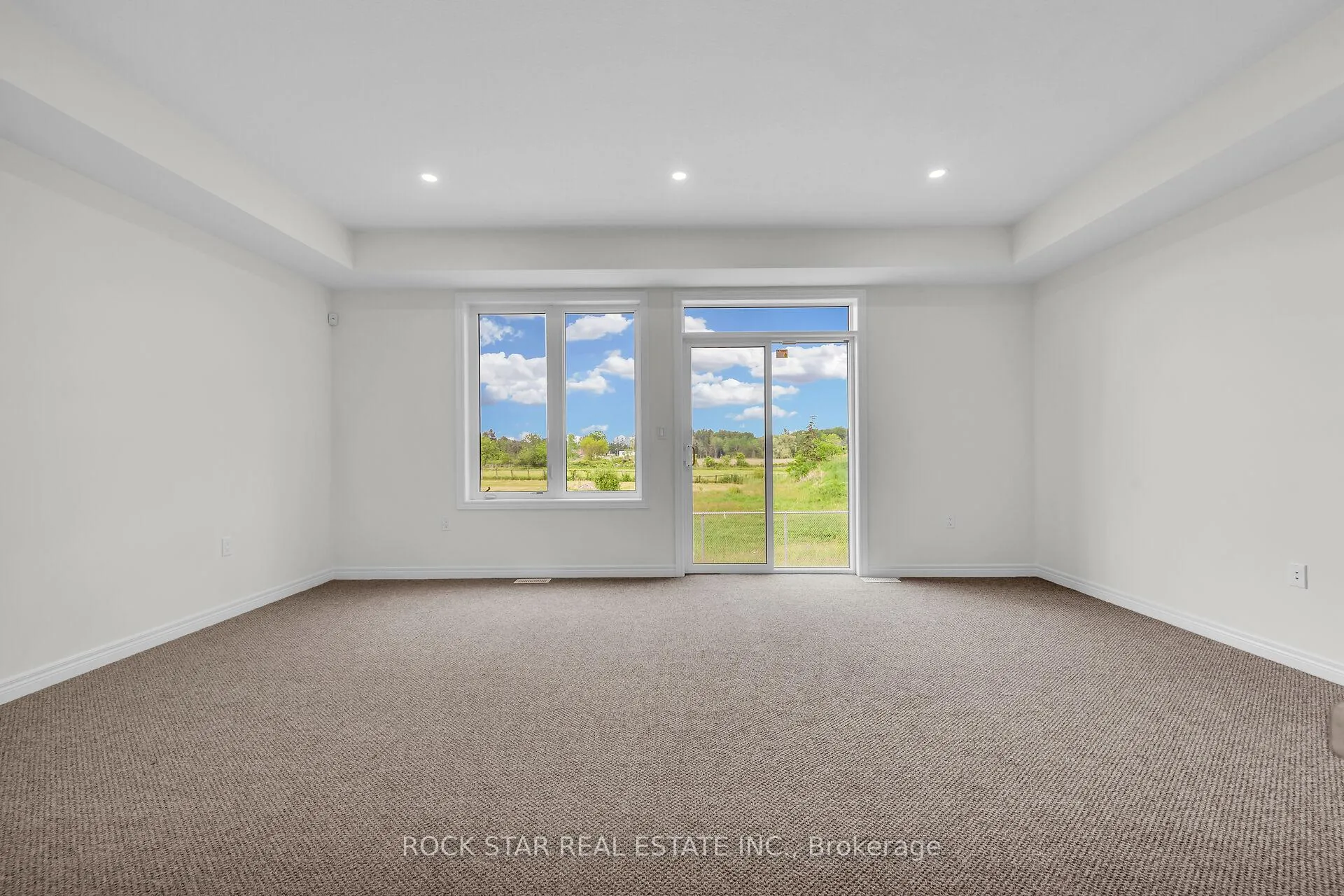 Photo 18 of 63 Lloyd Davies Way, Hamilton, Binbrook — HOMEH