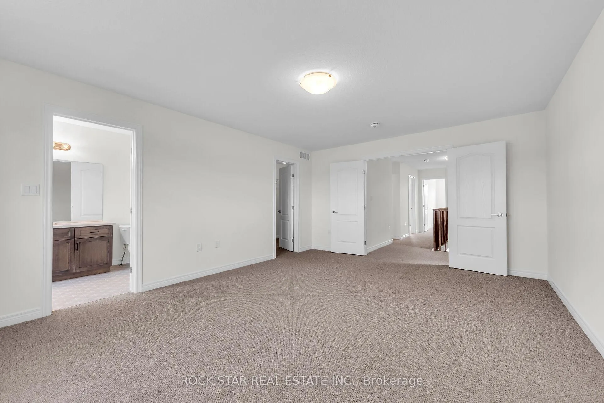 Photo 26 of 63 Lloyd Davies Way, Hamilton, Binbrook — HOMEH