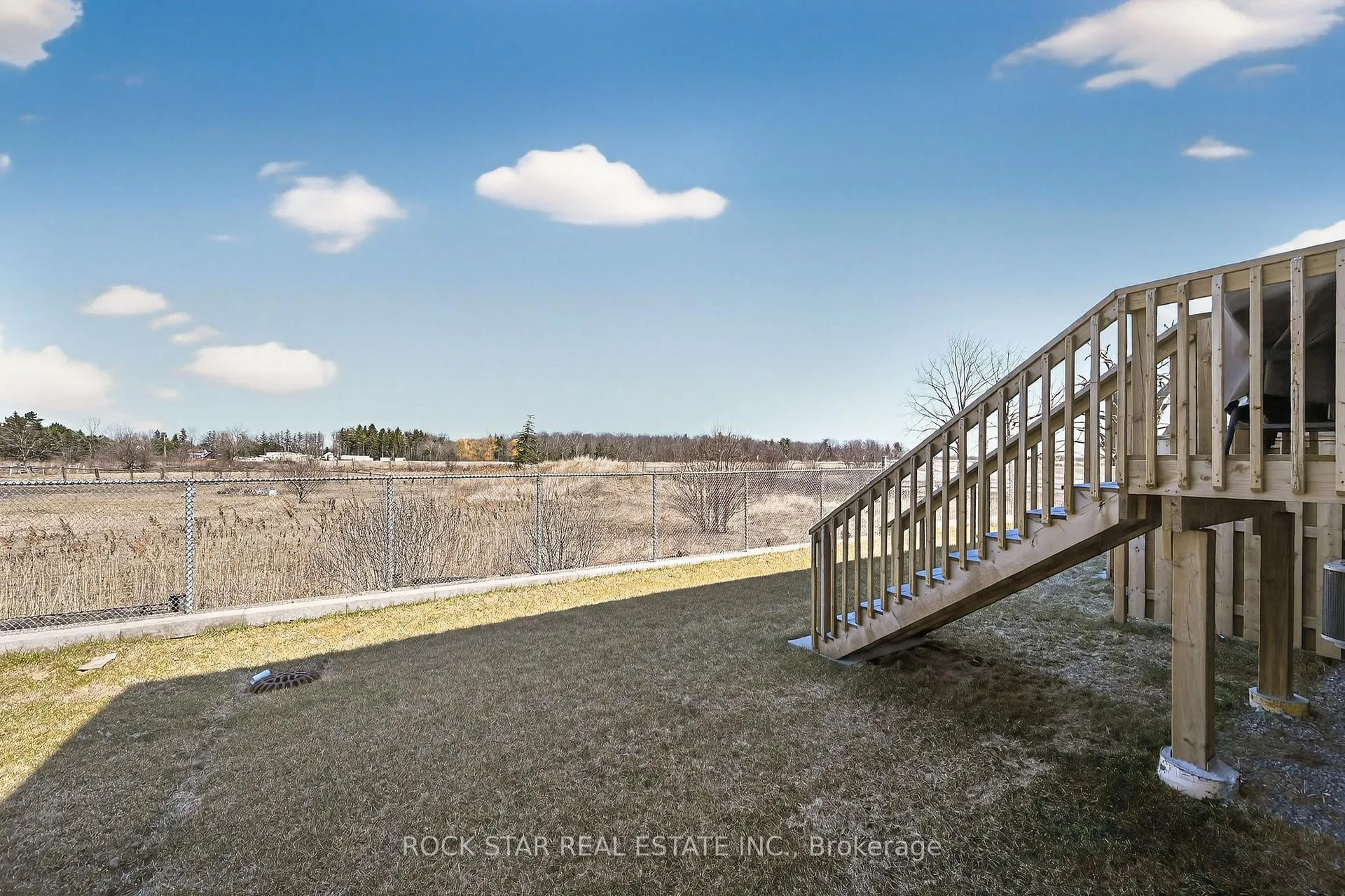 Photo 38 of 63 Lloyd Davies Way, Hamilton, Binbrook — HOMEH