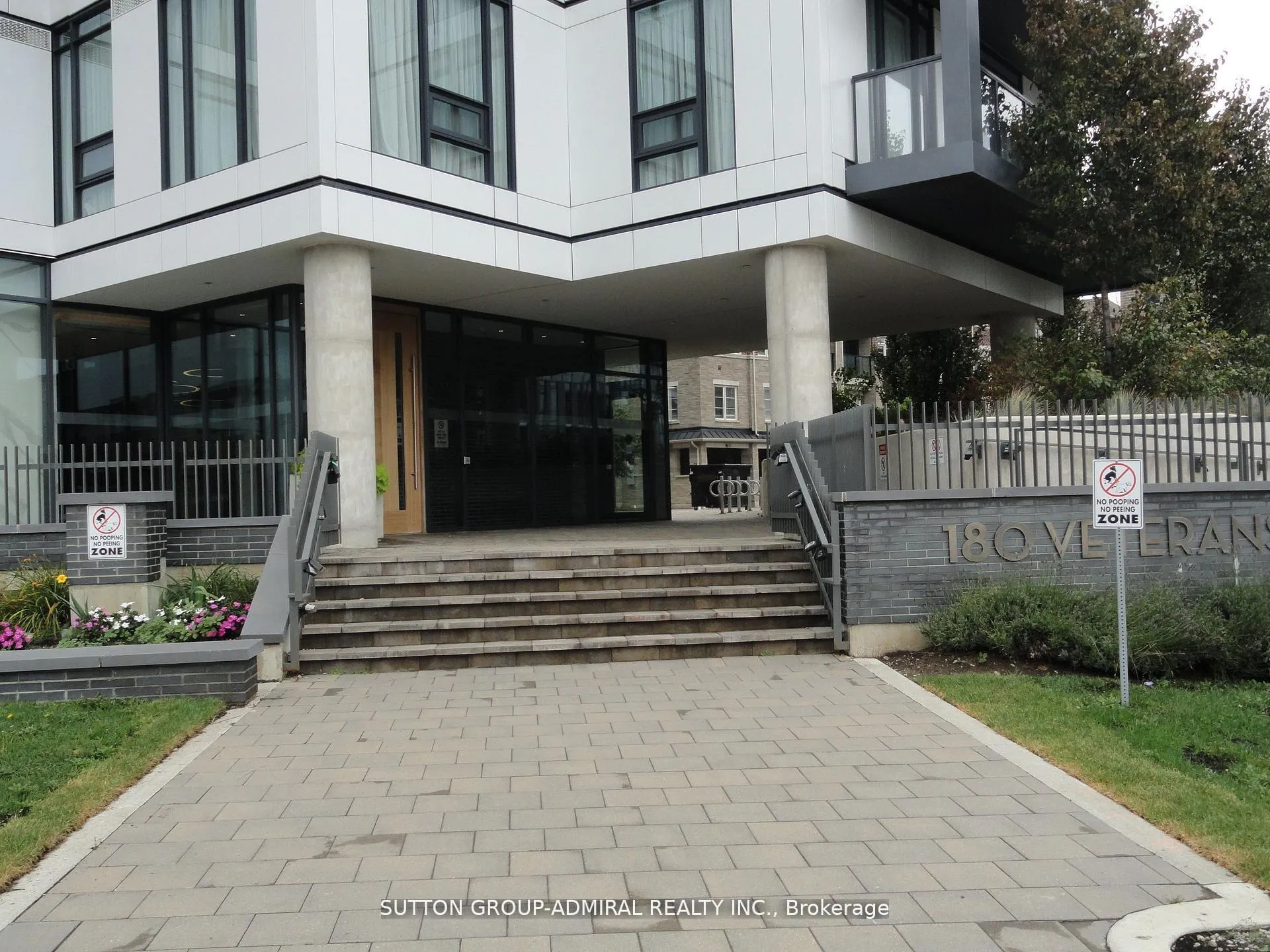 Photo 3 of Unit 509, 180 Veterans Drive, Brampton, Northwest Brampton — HOMEH