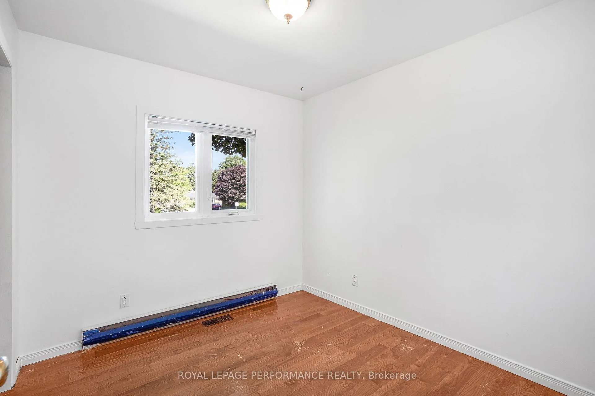 Photo 10 of 69 Home Avenue, Champlain, Vankleek Hill — HOMEH