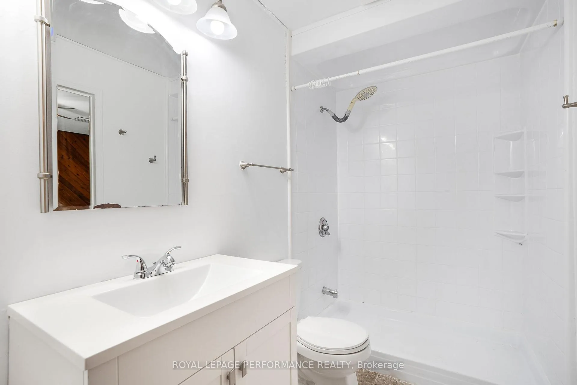 Photo 12 of 69 Home Avenue, Champlain, Vankleek Hill — HOMEH