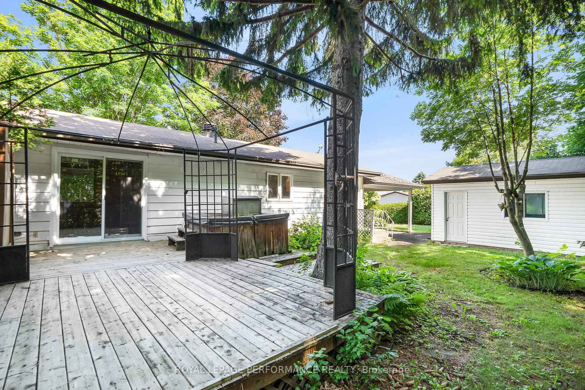 Photo 23 of 69 Home Avenue, Champlain, Vankleek Hill — HOMEH