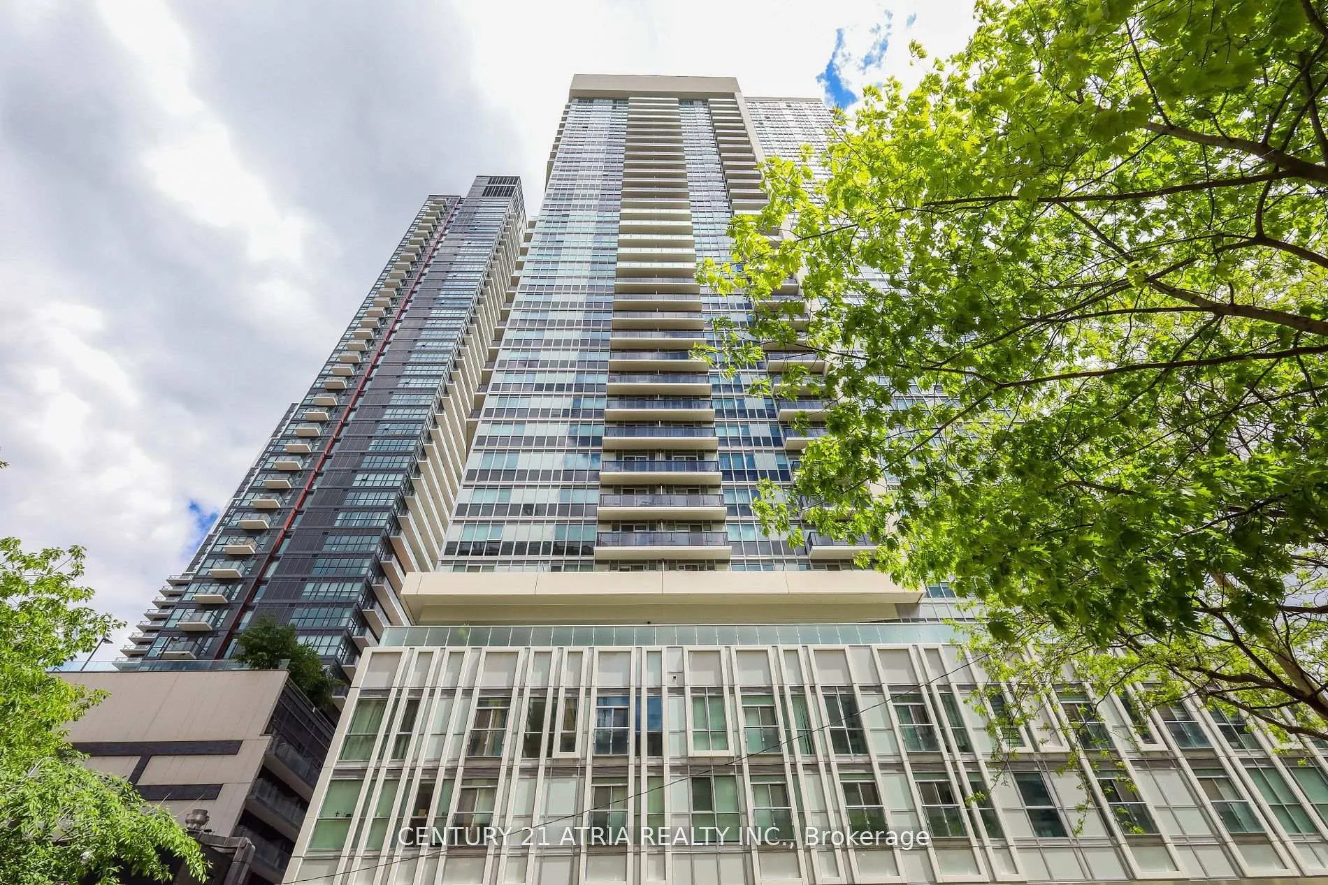 Photo 1 of Unit 2105, 77 Mutual Street, Toronto, Church-Yonge Corridor — HOMEH