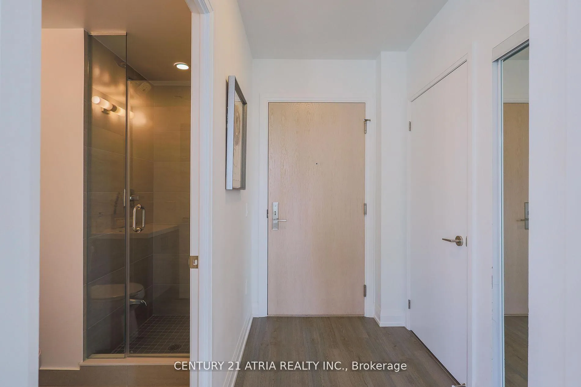 Photo 6 of Unit 2105, 77 Mutual Street, Toronto, Church-Yonge Corridor — HOMEH