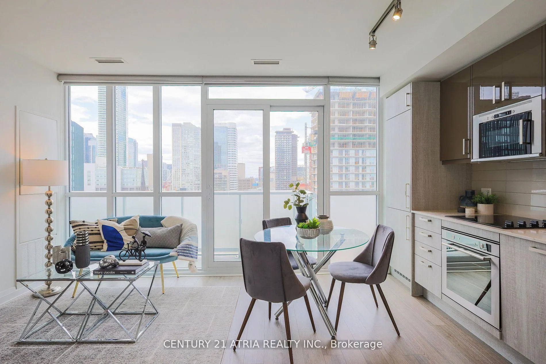 Photo 17 of Unit 2105, 77 Mutual Street, Toronto, Church-Yonge Corridor — HOMEH