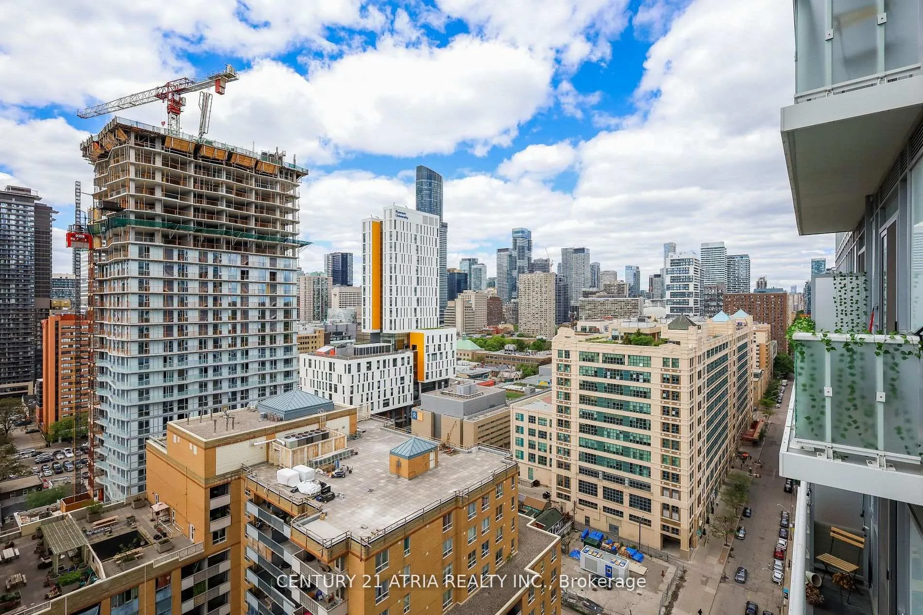 Photo 35 of Unit 2105, 77 Mutual Street, Toronto, Church-Yonge Corridor — HOMEH