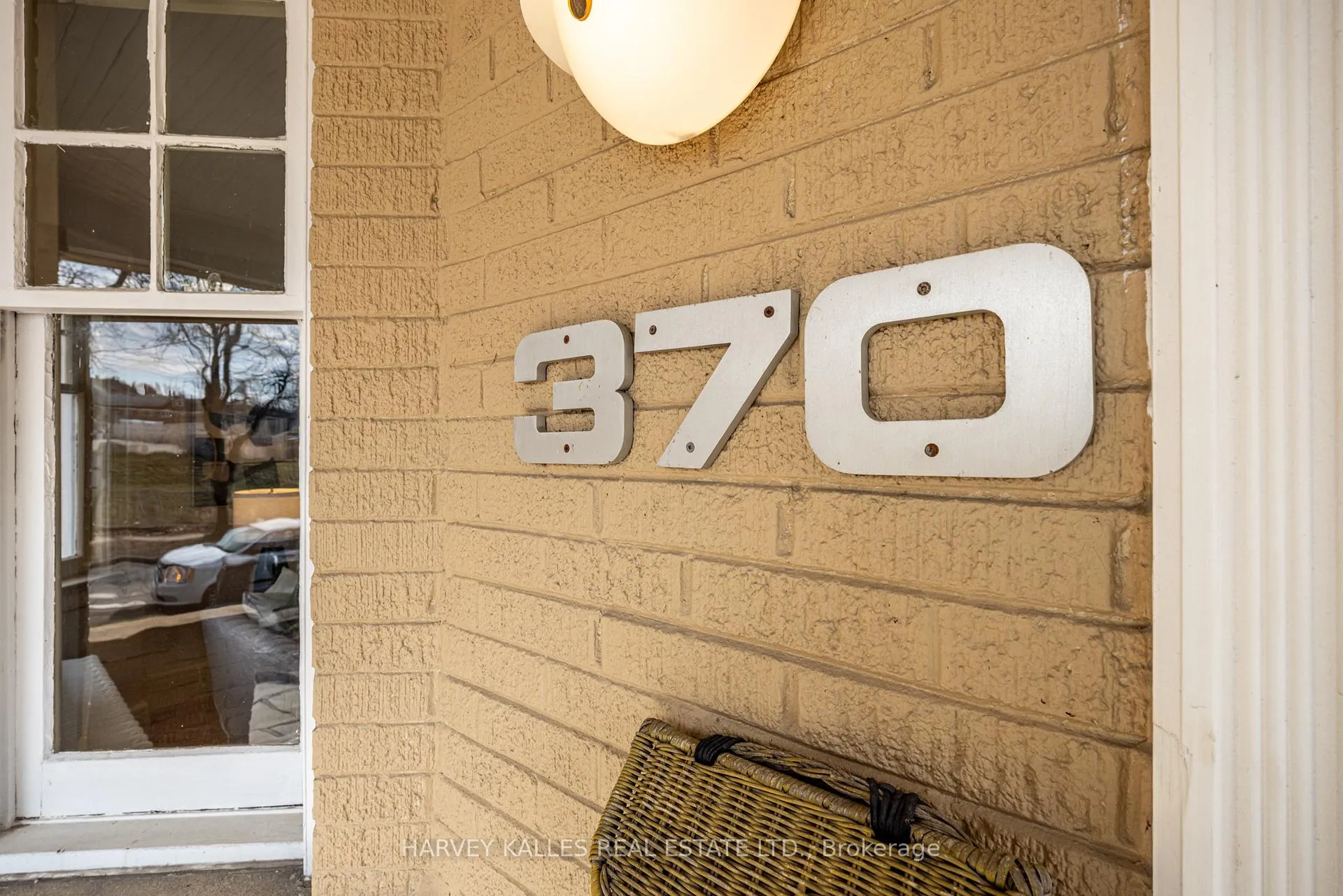 Photo 3 of 370 St Clements Avenue, Toronto, Lawrence Park South — HOMEH