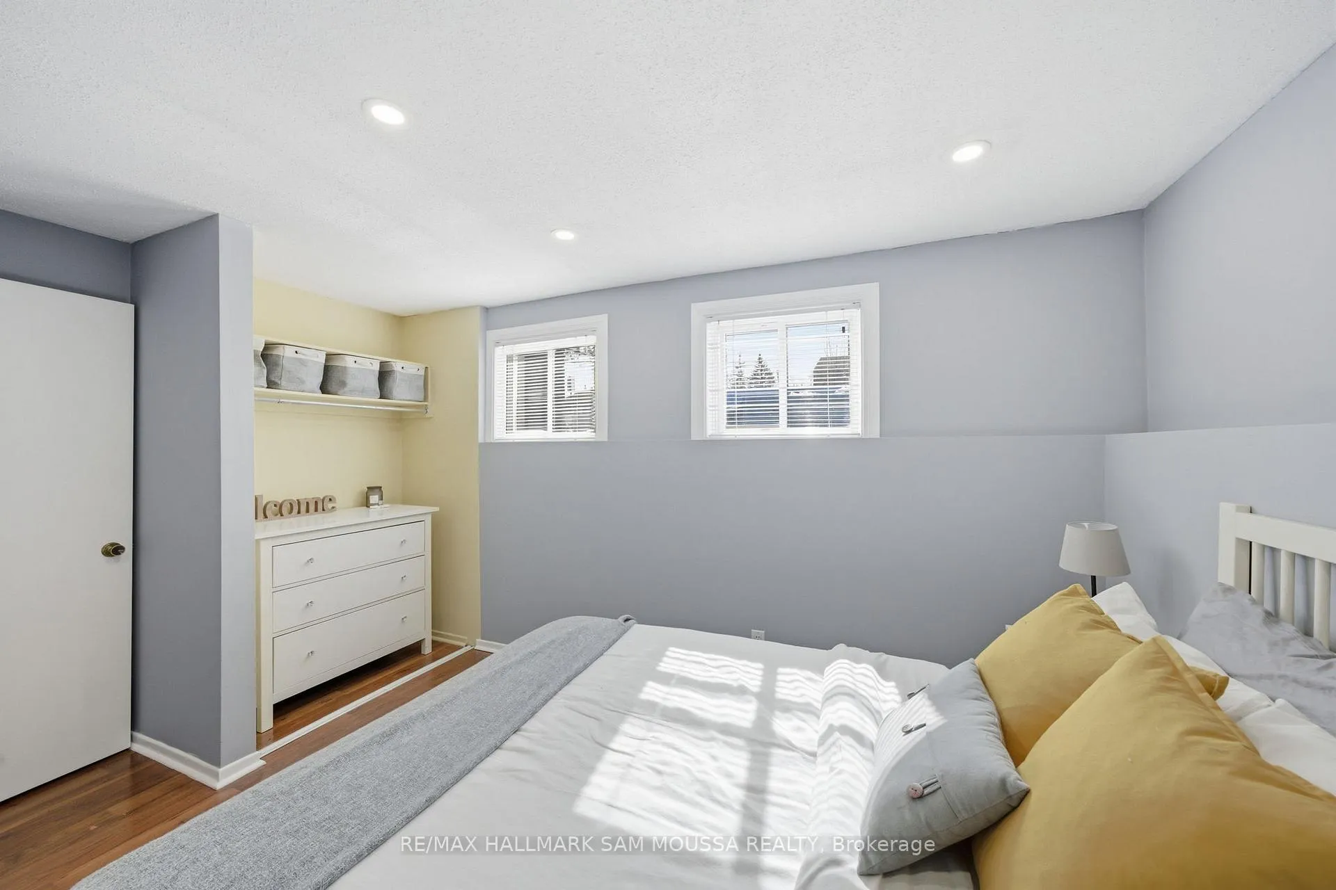 Photo 30 of Unit B, 25 Woodvale Green, Ottawa, Craig Henry/Woodvale — HOMEH