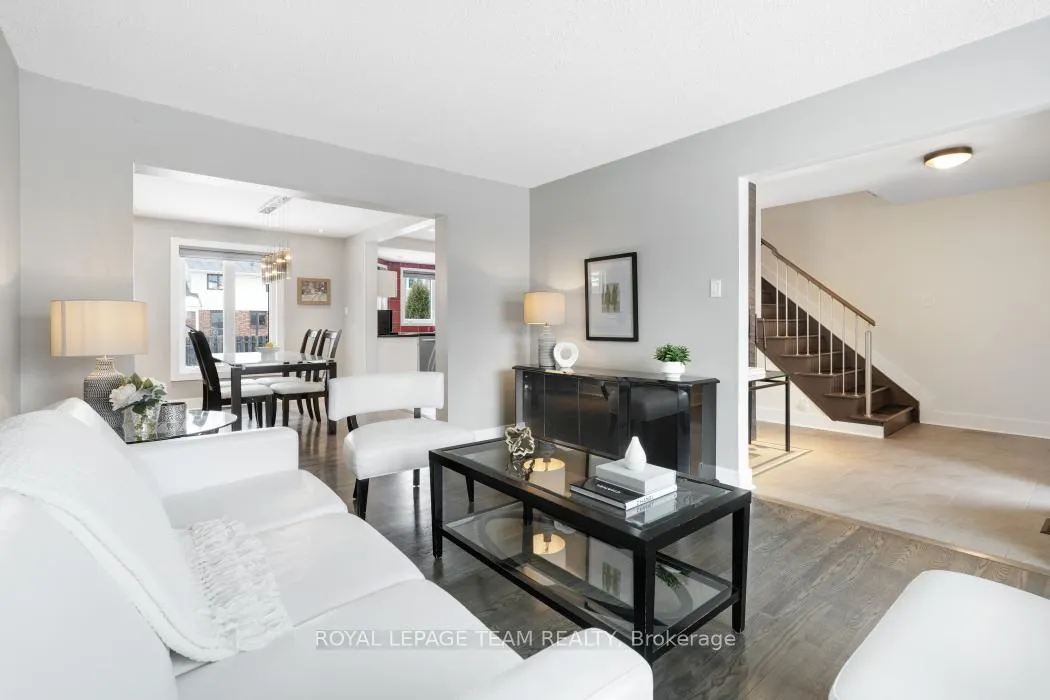 Photo 6 of 28 Holitman Drive, Ottawa, Barrhaven - Knollsbrook — HOMEH