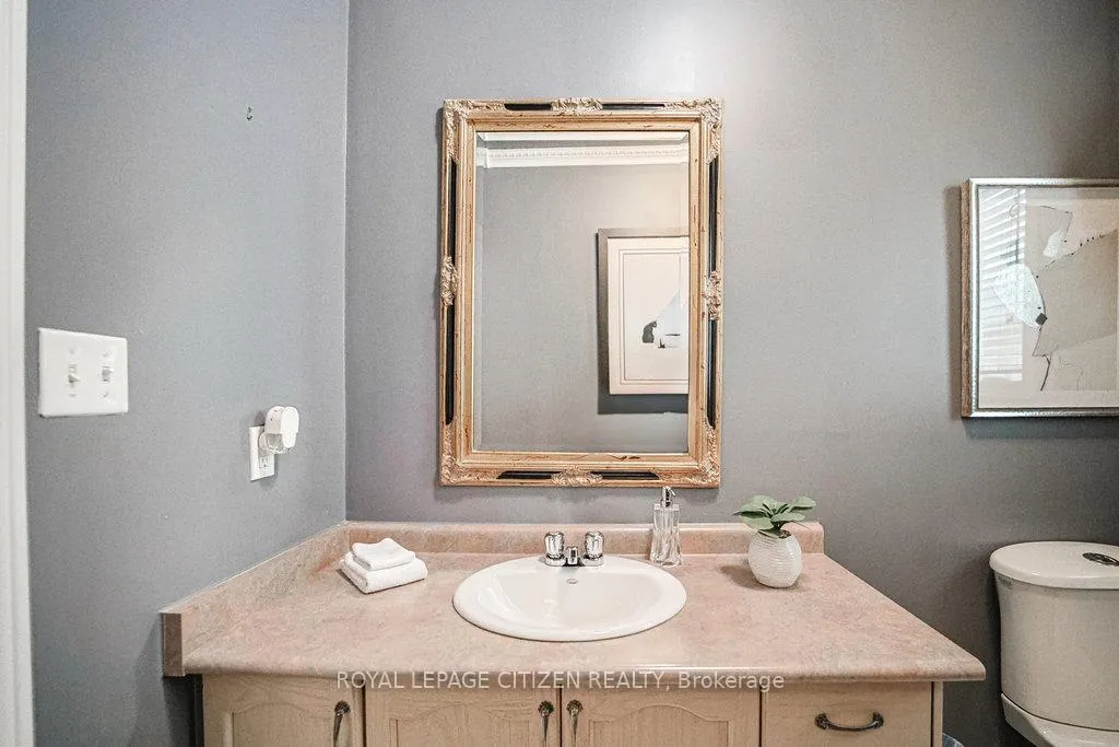Photo 22 of 31 Burnhaven Avenue, Vaughan, Maple — HOMEH