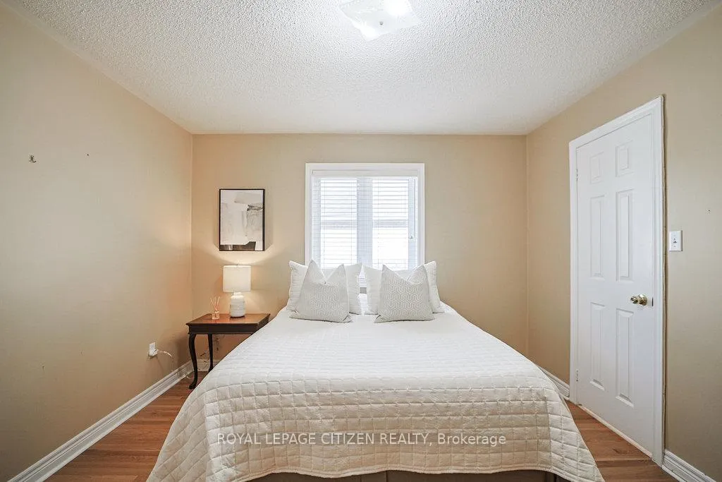 Photo 34 of 31 Burnhaven Avenue, Vaughan, Maple — HOMEH