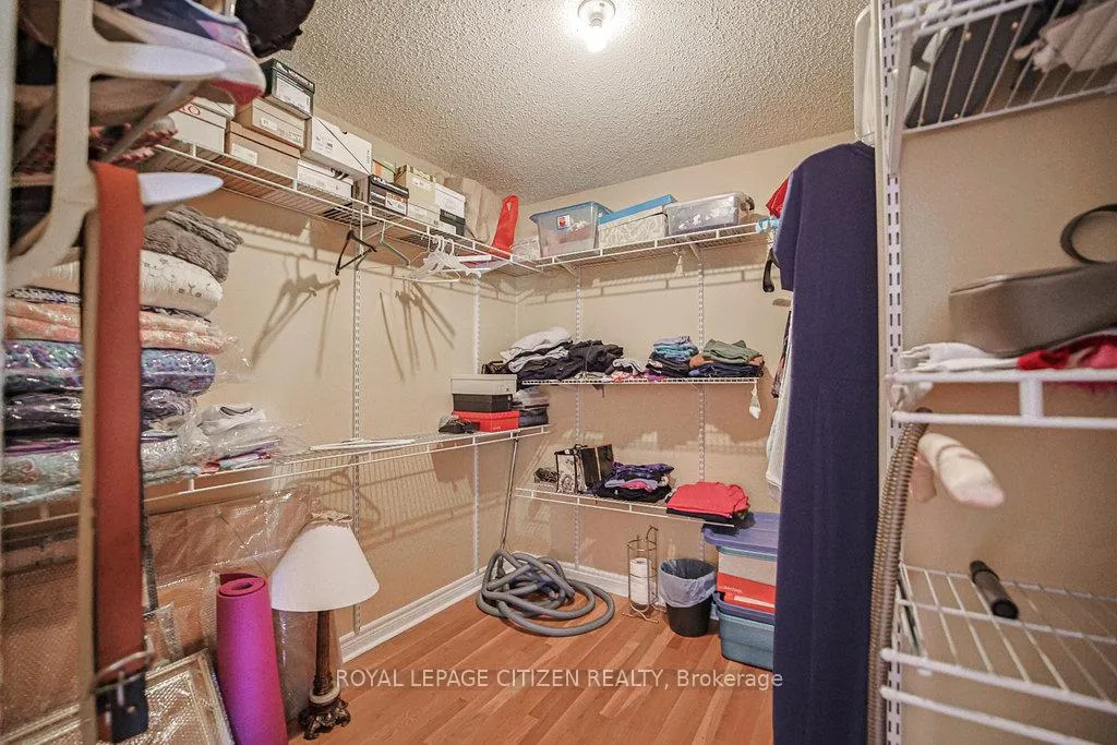 Photo 37 of 31 Burnhaven Avenue, Vaughan, Maple — HOMEH