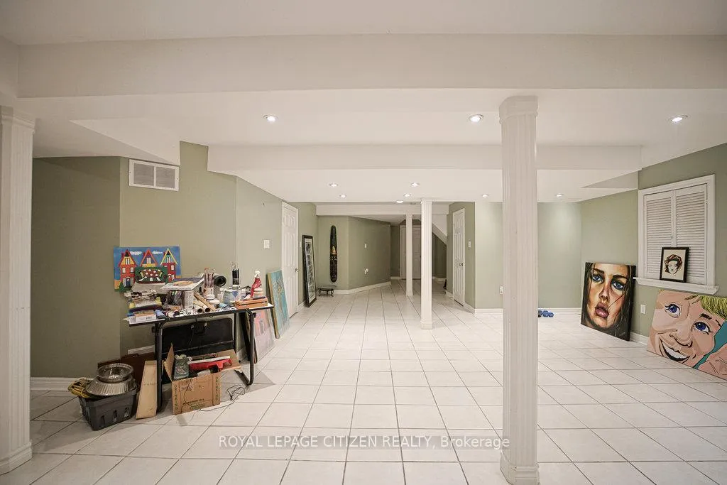 Photo 41 of 31 Burnhaven Avenue, Vaughan, Maple — HOMEH