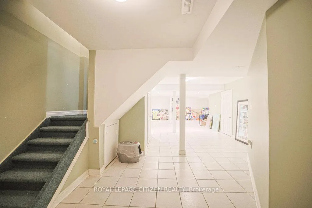 Photo 43 of 31 Burnhaven Avenue, Vaughan, Maple — HOMEH