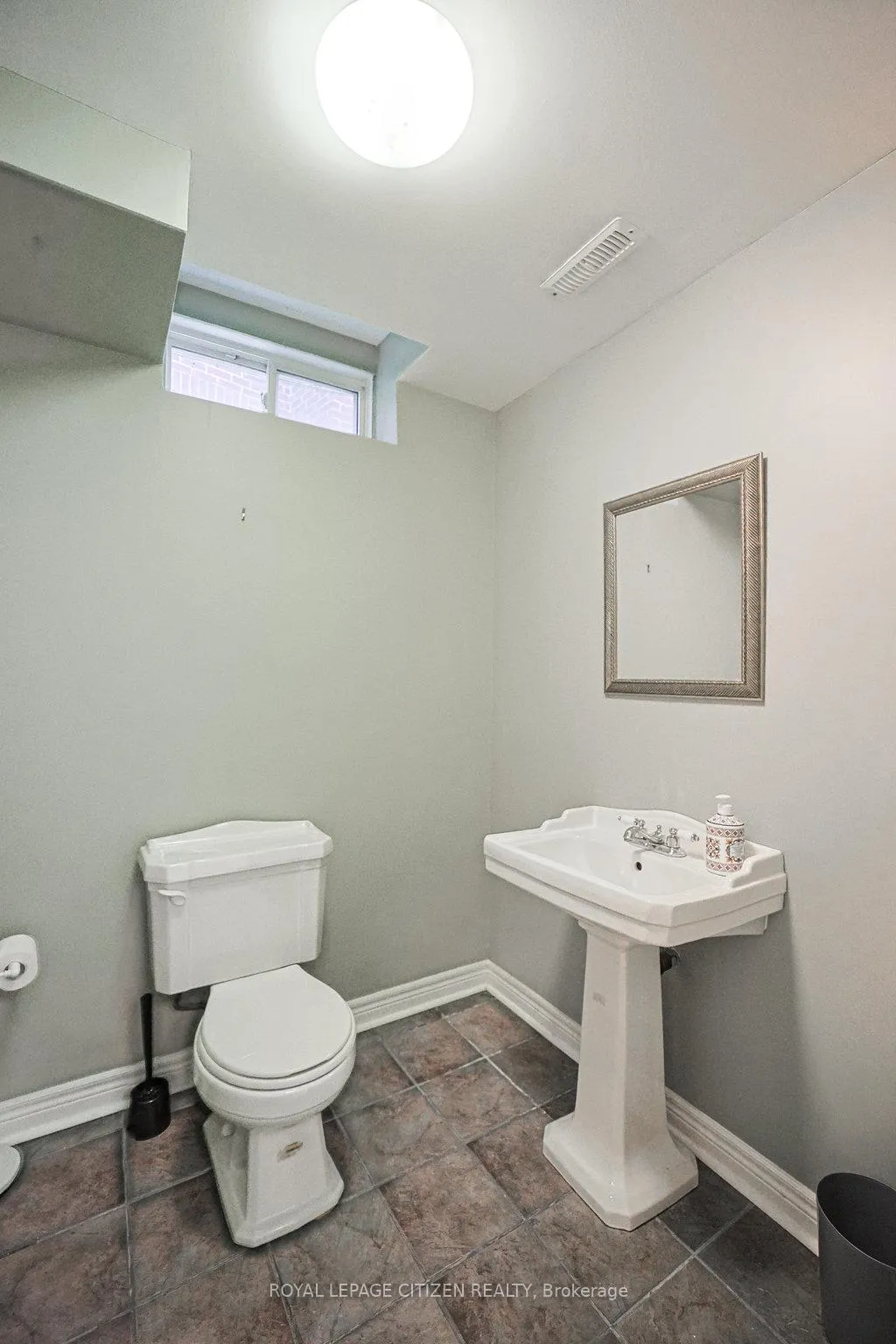 Photo 44 of 31 Burnhaven Avenue, Vaughan, Maple — HOMEH