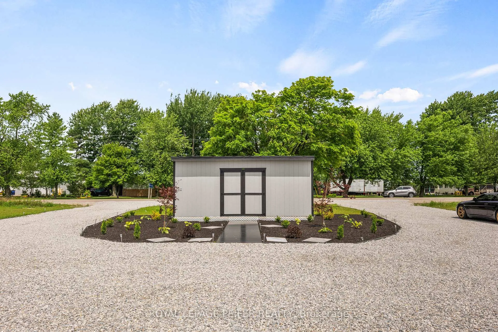 Photo 4 of 5202 Talbot Trail, Chatham-Kent, Romney — HOMEH