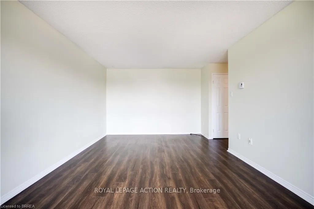Photo 3 of Unit 501, 65 Highland Crescent, Kitchener — HOMEH