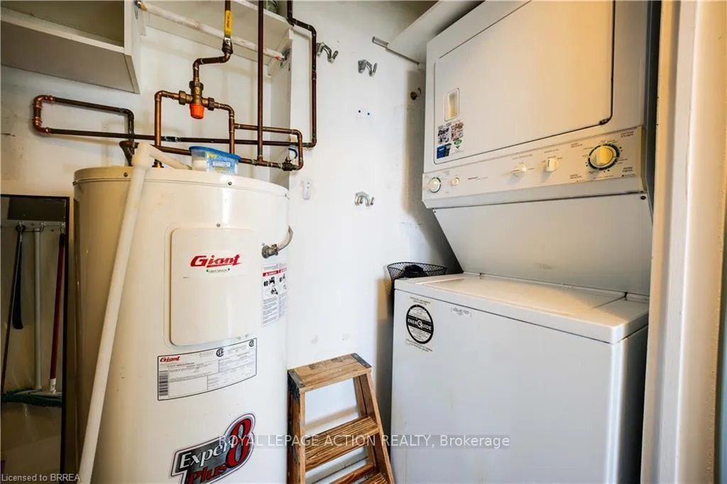 Photo 13 of Unit 501, 65 Highland Crescent, Kitchener — HOMEH
