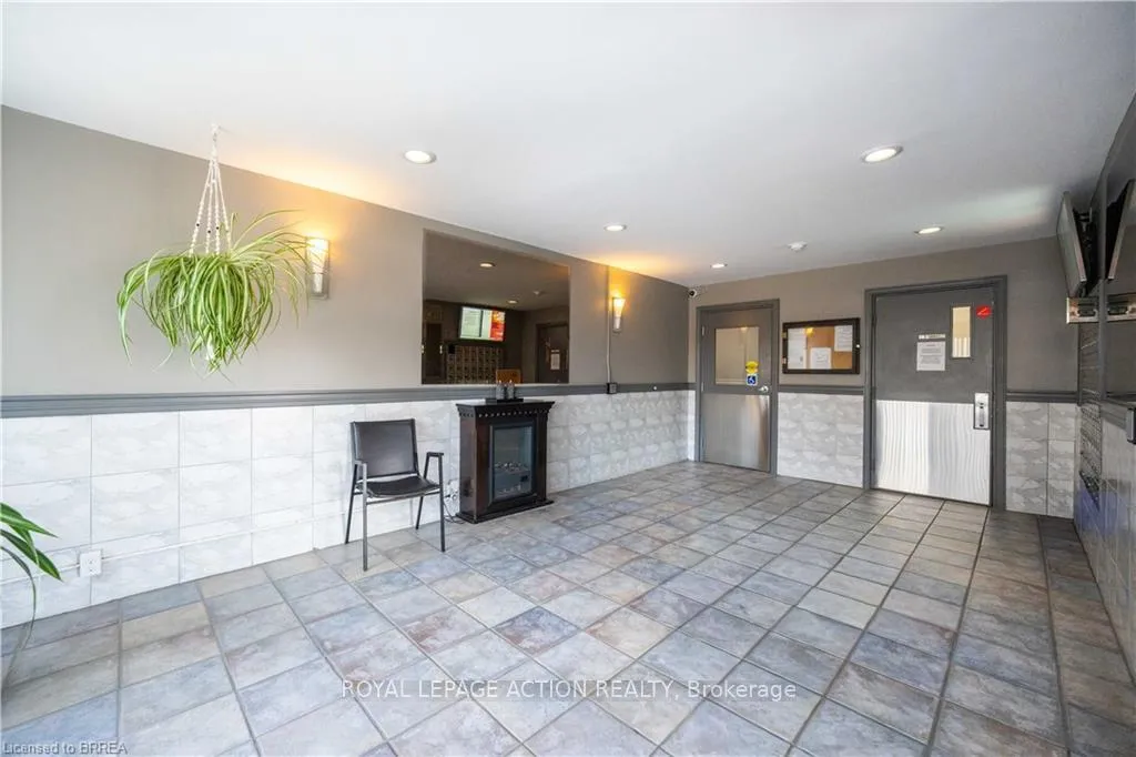 Photo 15 of Unit 501, 65 Highland Crescent, Kitchener — HOMEH