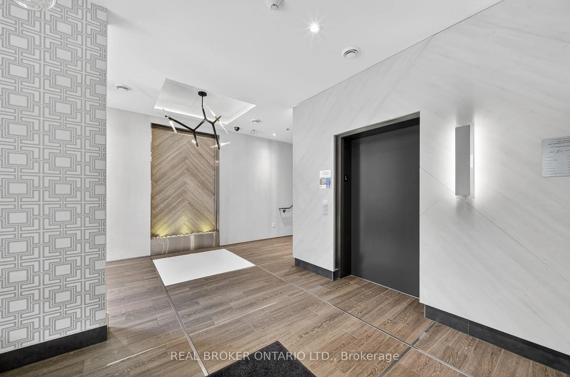 Photo 21 of Unit 106, 479 Charlton Avenue E, Hamilton, Stinson — HOMEH