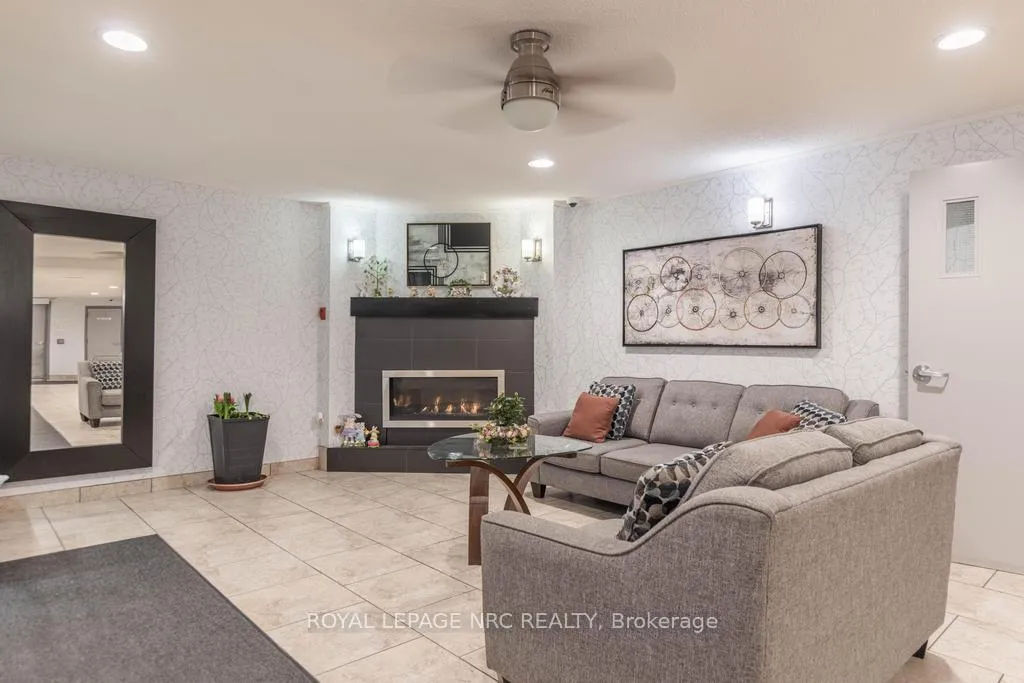 Photo 4 of Unit 410, 198 Scott Street, St. Catharines, Fairview — HOMEH