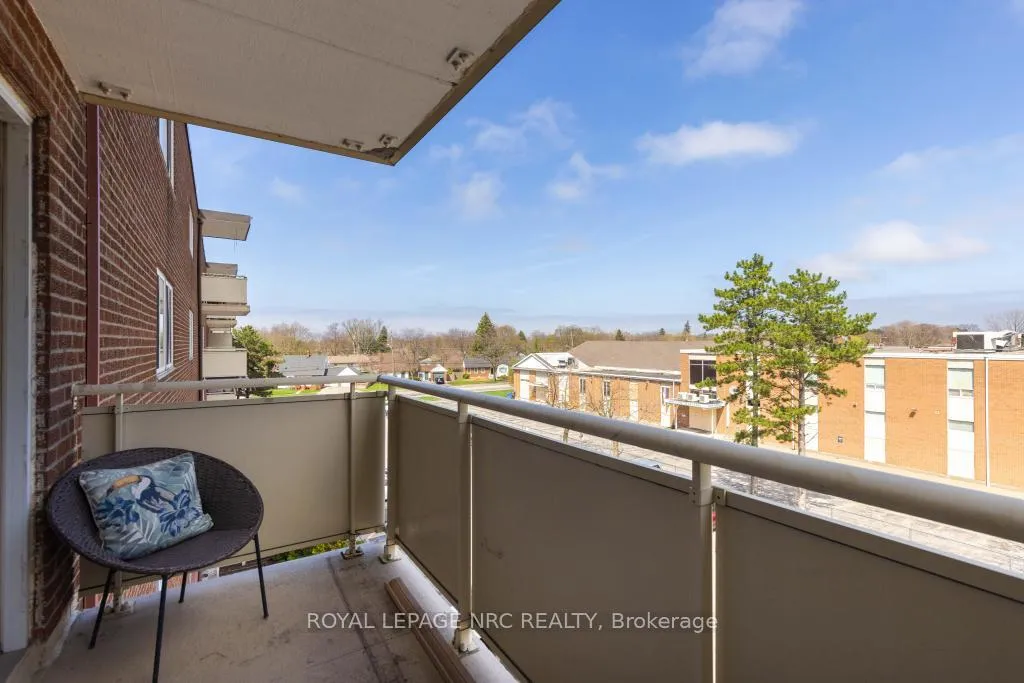 Photo 19 of Unit 410, 198 Scott Street, St. Catharines, Fairview — HOMEH