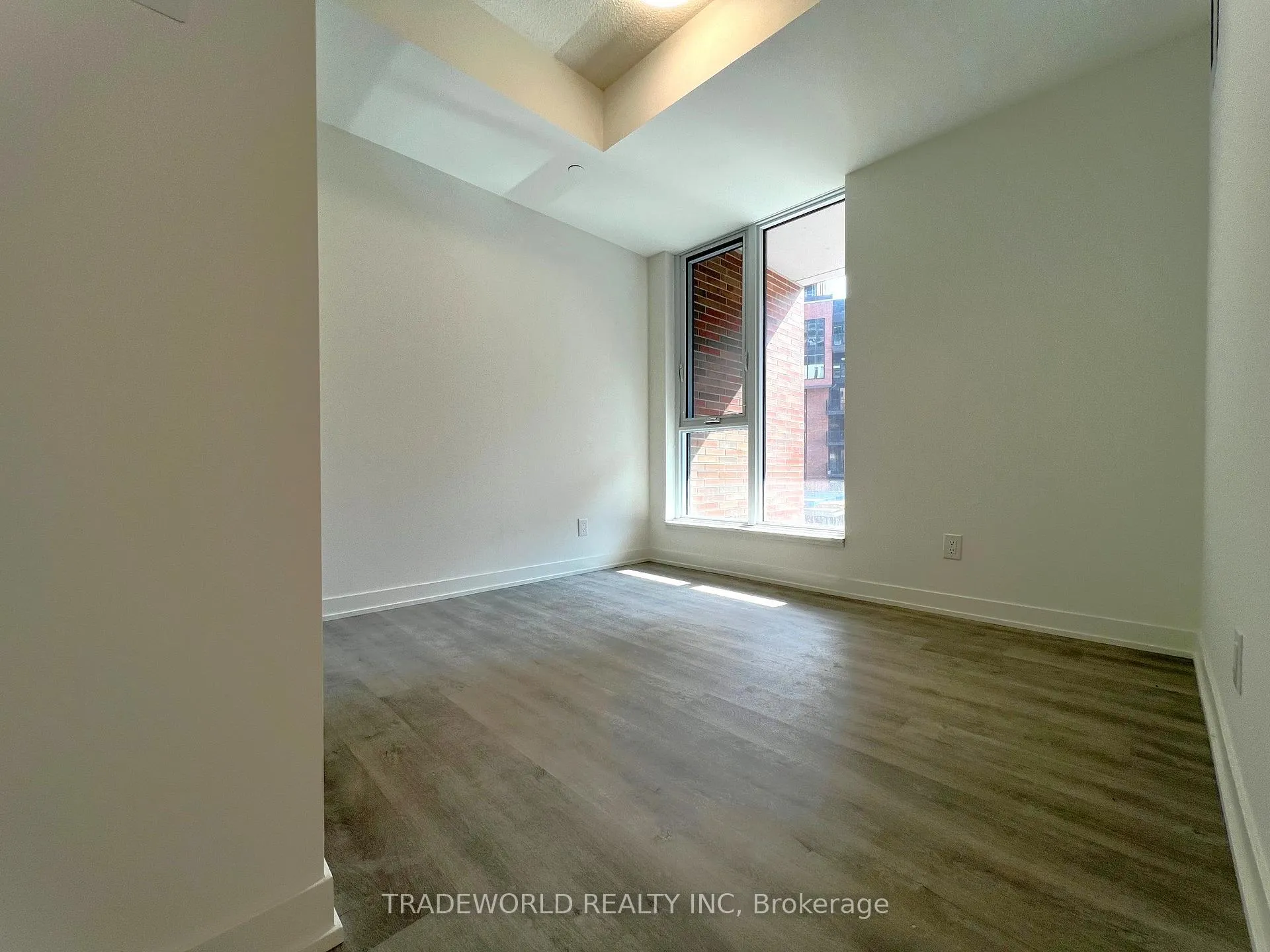 Photo 7 of Unit 629, 8119 Birchmount Road, Markham, Unionville — HOMEH
