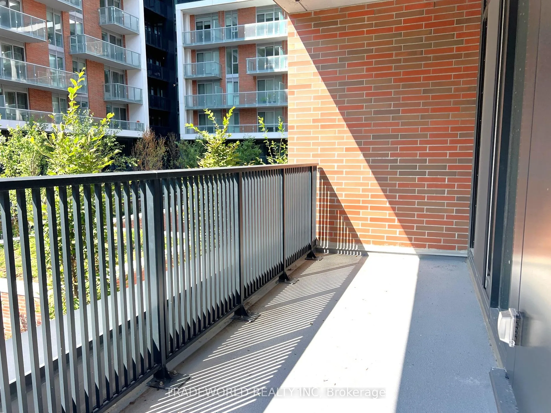 Photo 9 of Unit 629, 8119 Birchmount Road, Markham, Unionville — HOMEH