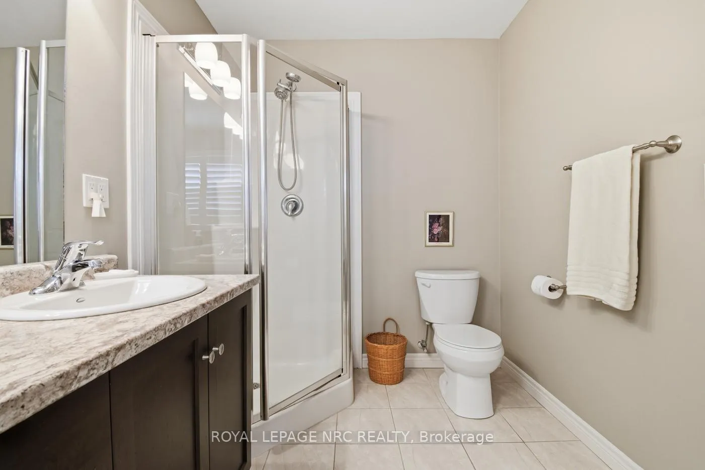 Photo 27 of 633 Winston Road, Grimsby, Grimsby Beach — HOMEH