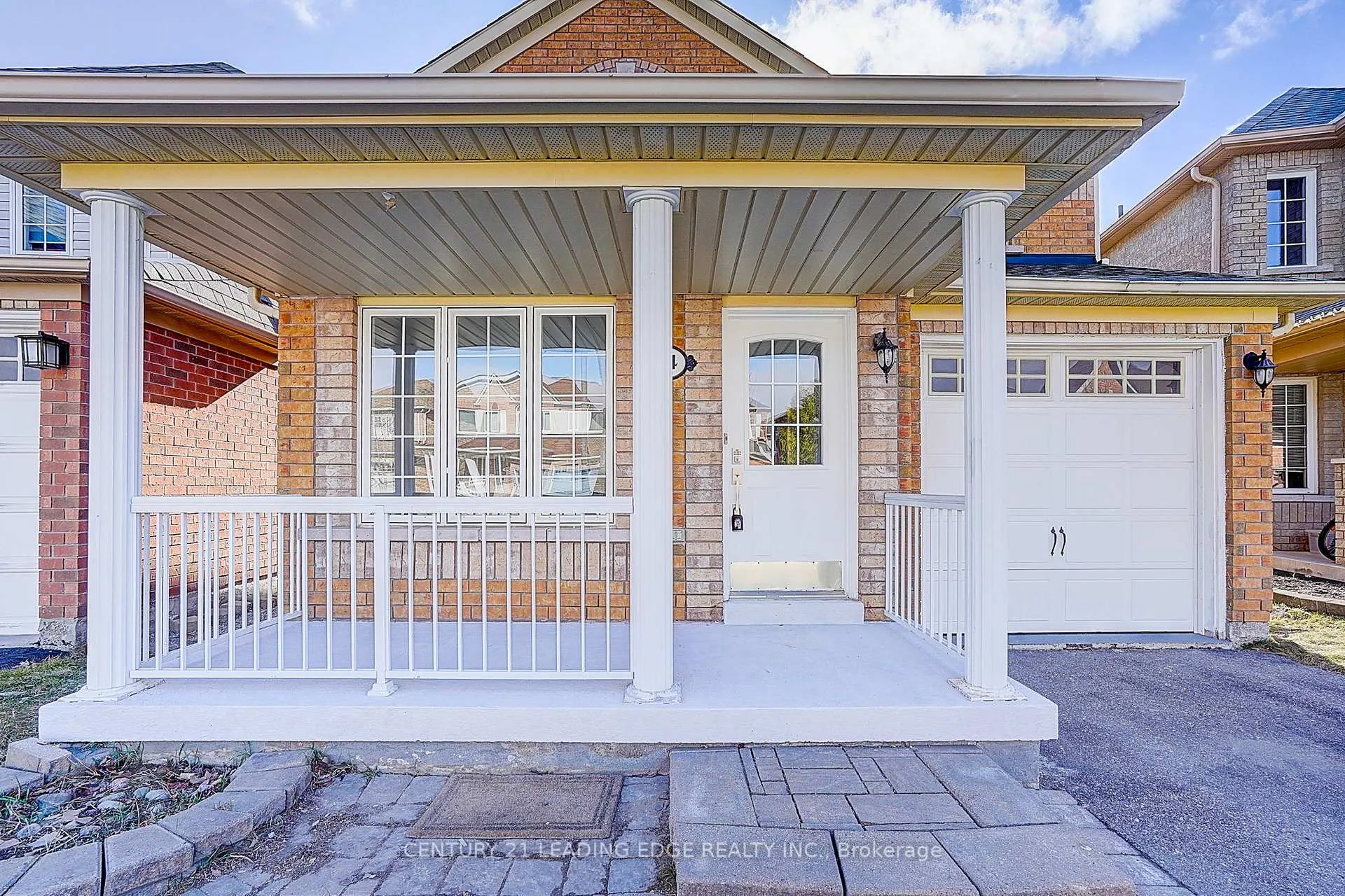 Photo 4 of 34 William Grant Road, Markham, Greensborough — HOMEH