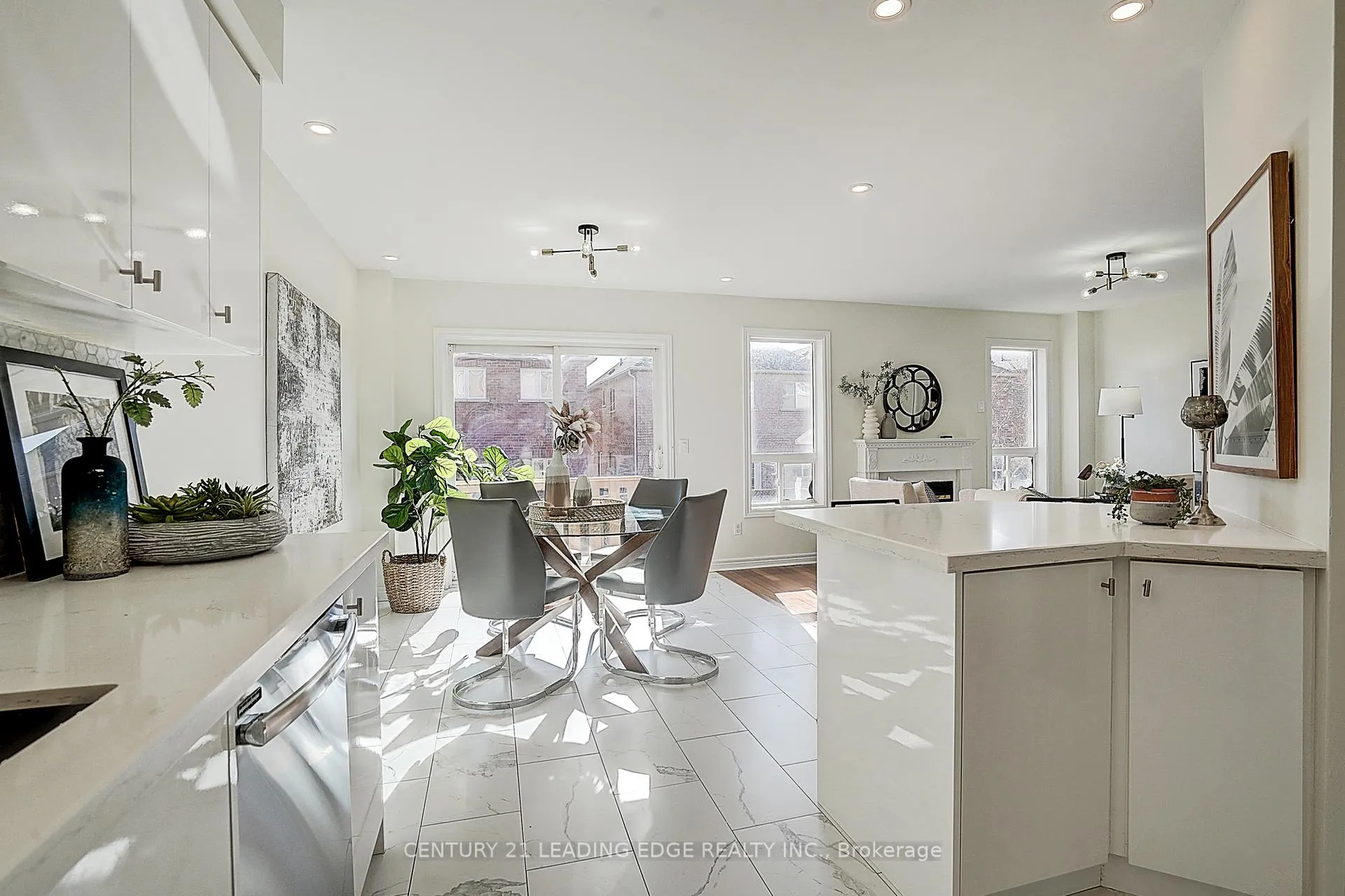 Photo 28 of 34 William Grant Road, Markham, Greensborough — HOMEH