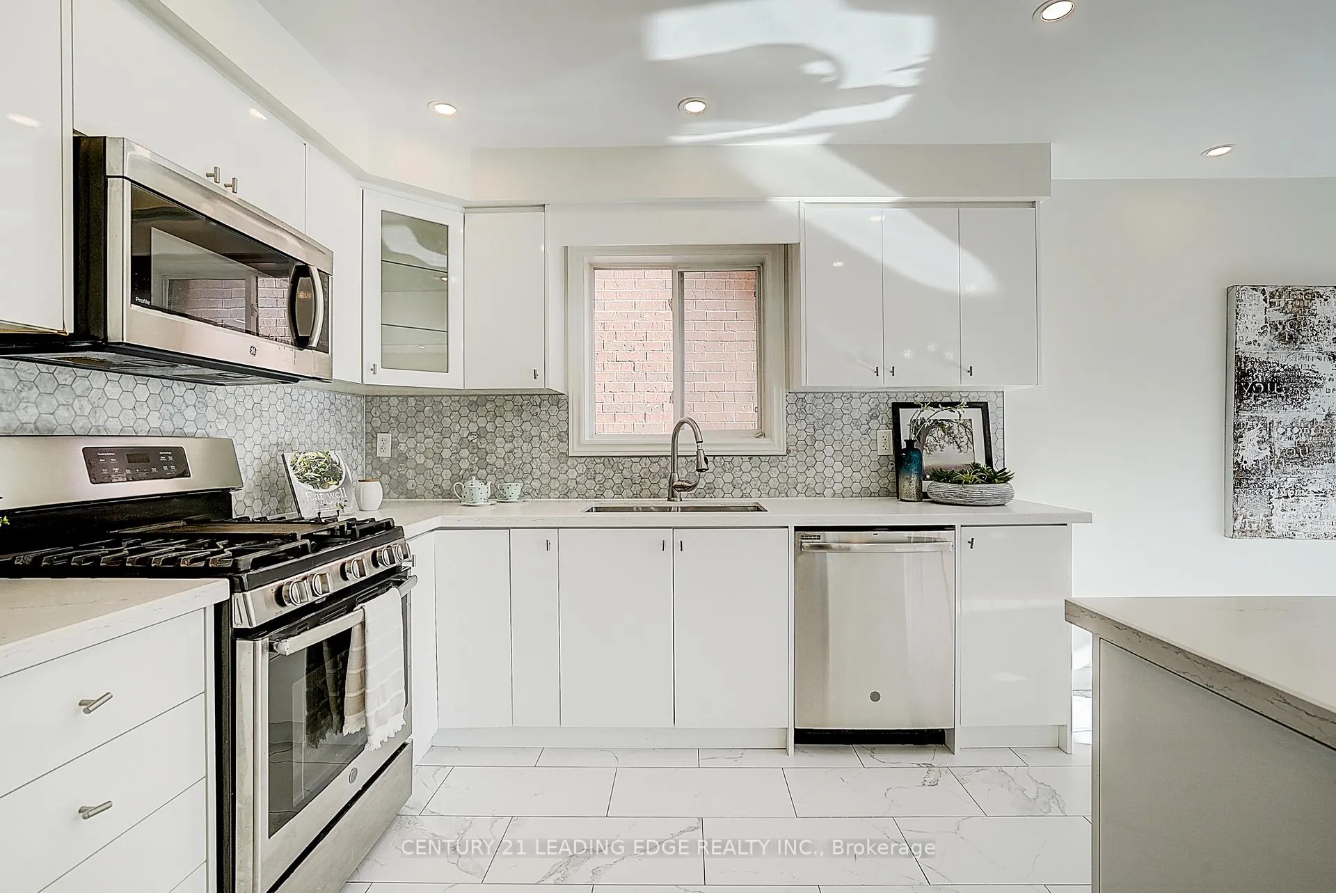 Photo 29 of 34 William Grant Road, Markham, Greensborough — HOMEH