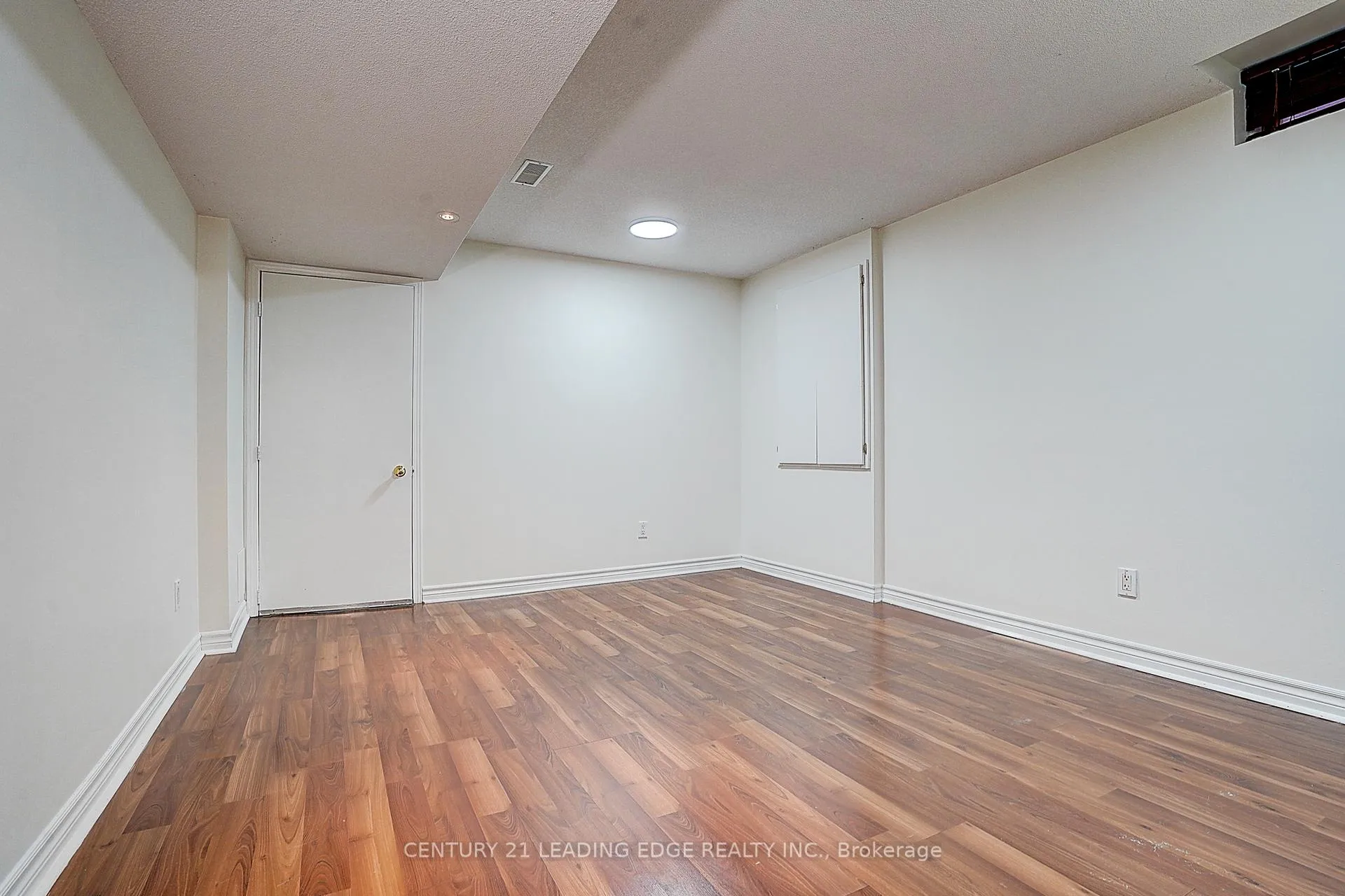 Photo 46 of 34 William Grant Road, Markham, Greensborough — HOMEH