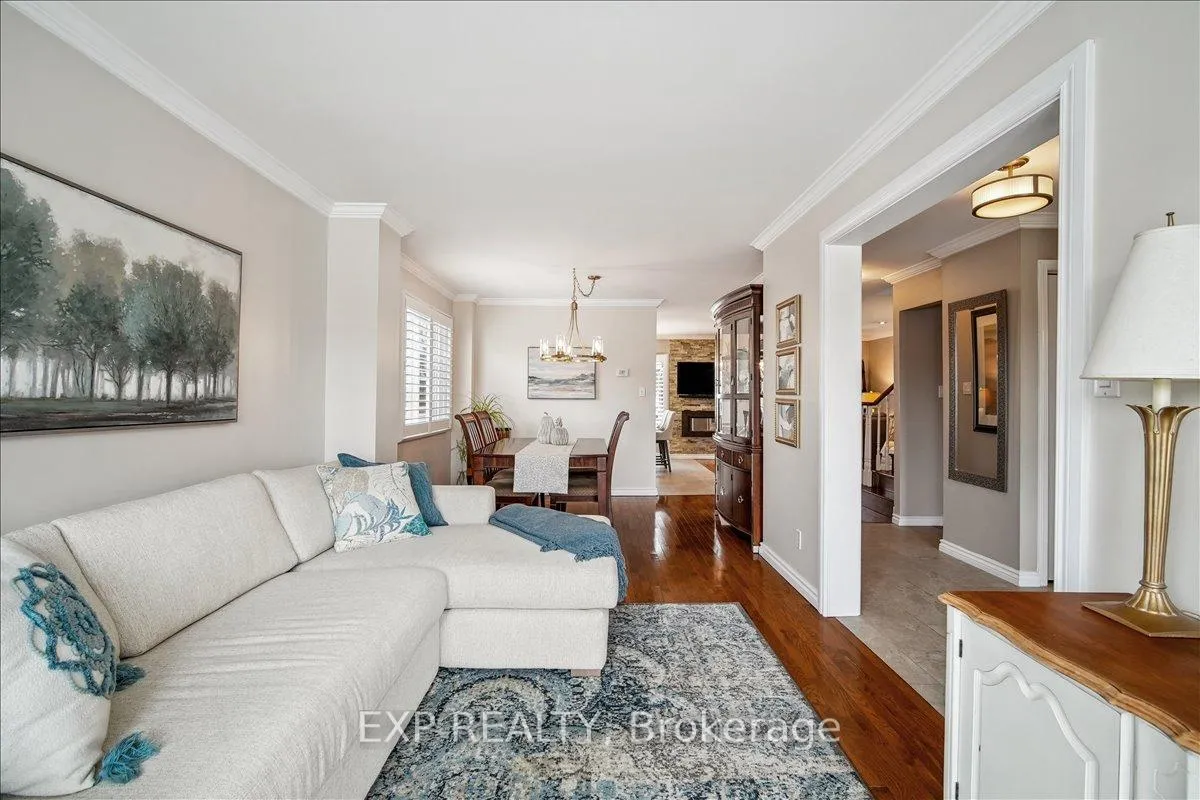Photo 6 of 2417 Headon Forest Drive, Burlington, Headon — HOMEH