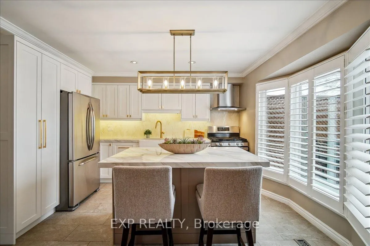 Photo 9 of 2417 Headon Forest Drive, Burlington, Headon — HOMEH