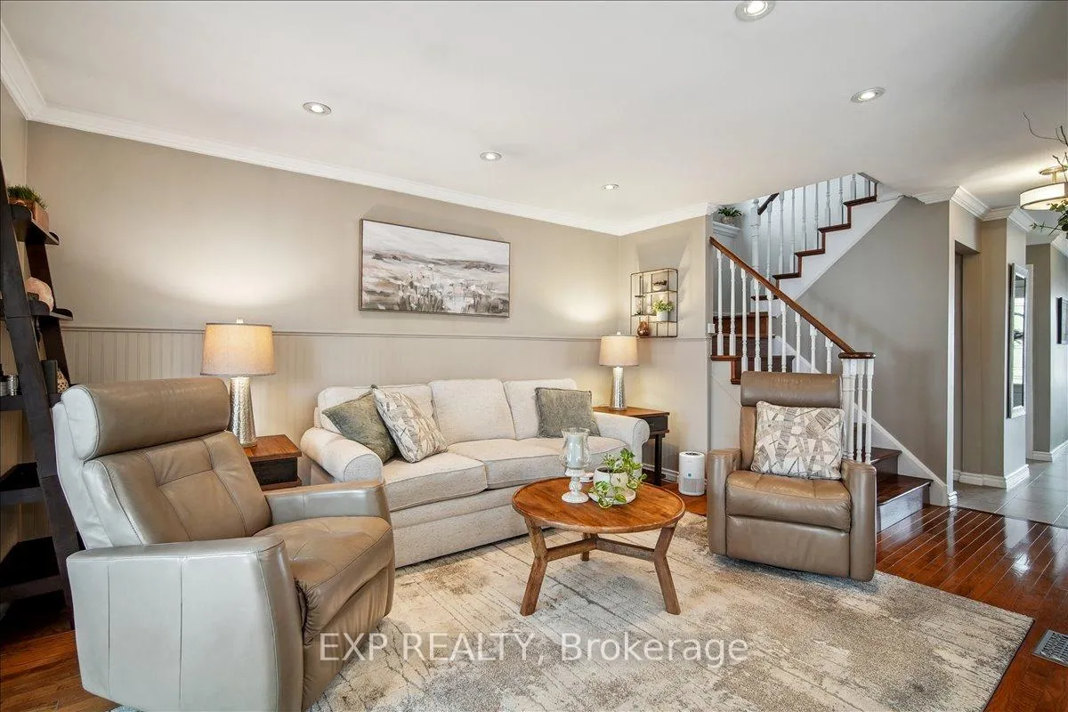 Photo 10 of 2417 Headon Forest Drive, Burlington, Headon — HOMEH