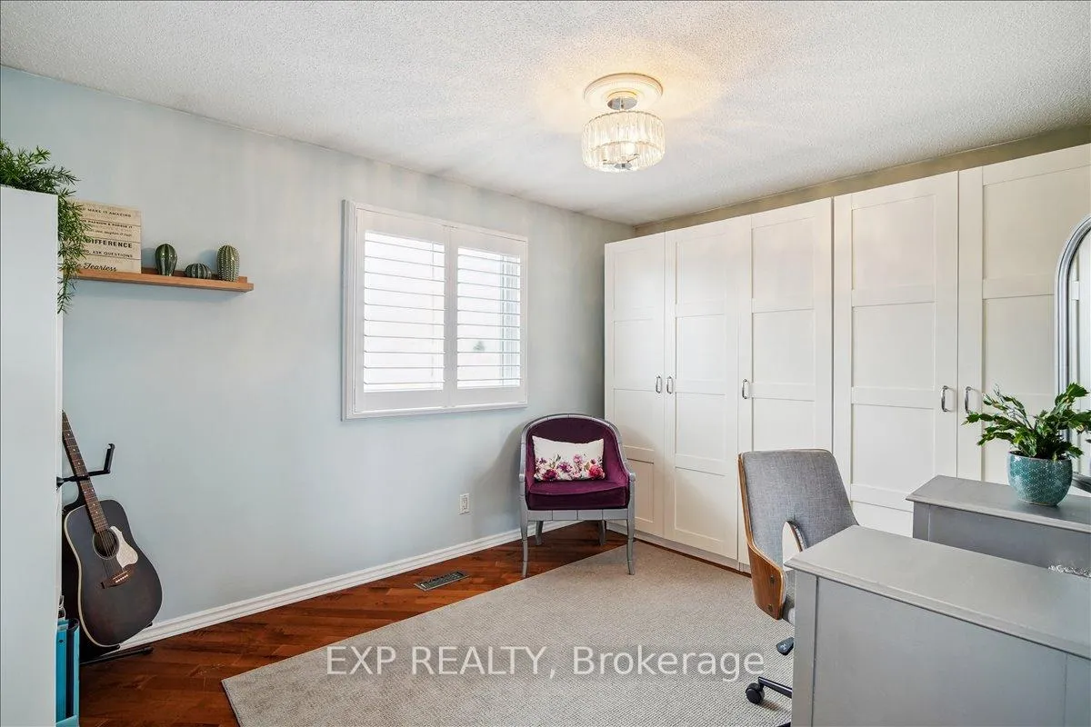 Photo 16 of 2417 Headon Forest Drive, Burlington, Headon — HOMEH
