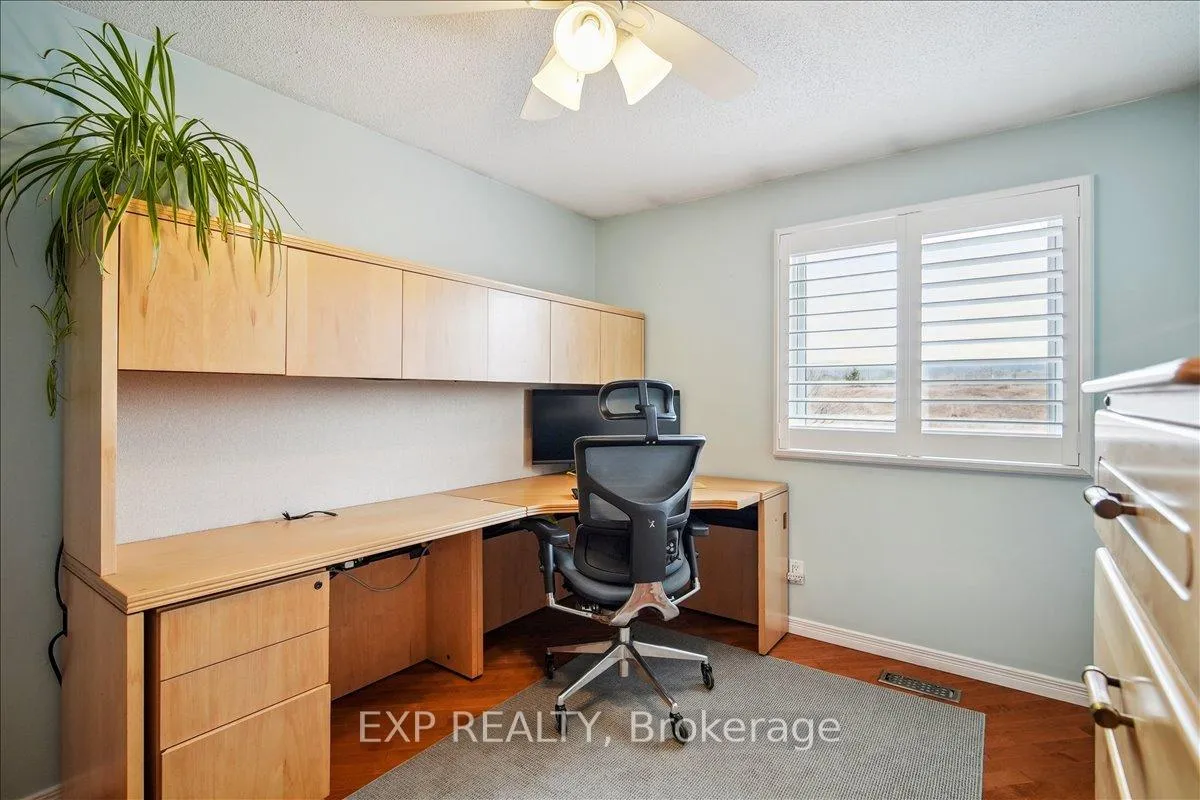 Photo 17 of 2417 Headon Forest Drive, Burlington, Headon — HOMEH