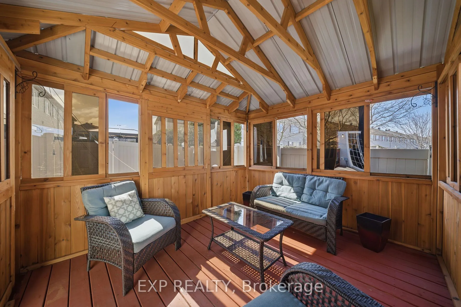 Photo 29 of 587 Pepperville Crescent, Ottawa, Kanata - Emerald Meadows/Trailwest — HOMEH